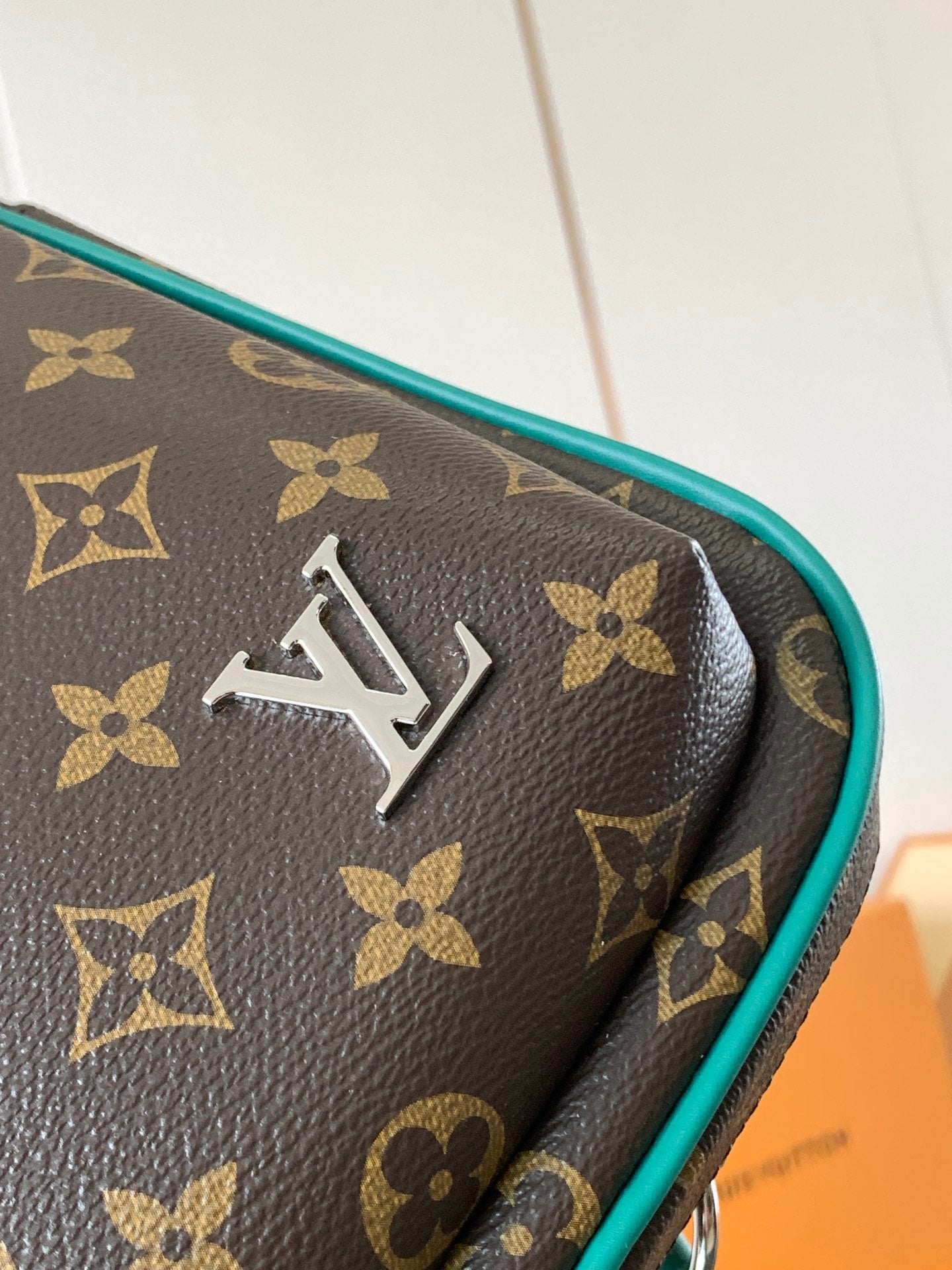 LuxluxHouse Best Quality Bags Louis Vuitton Men