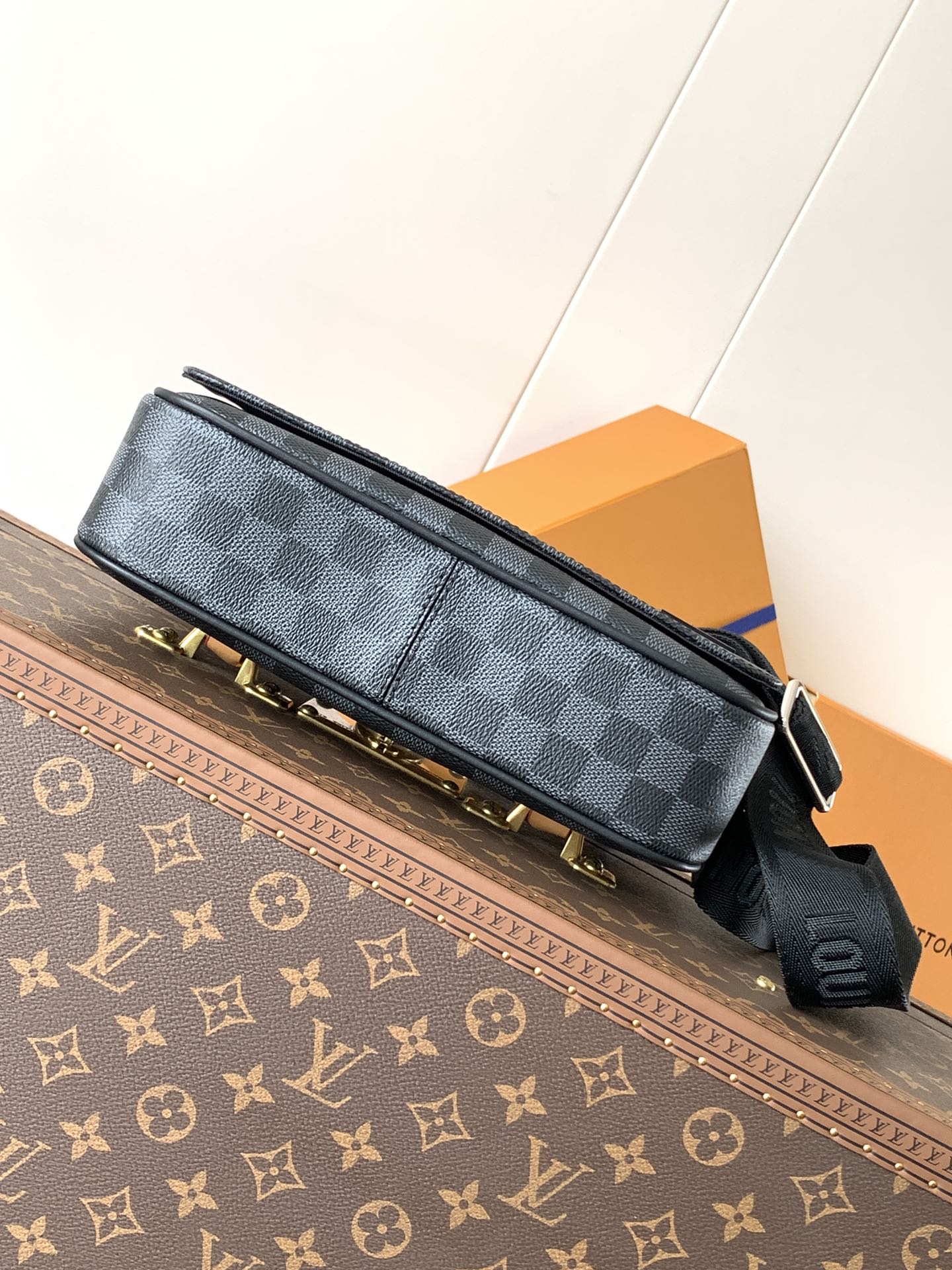 LuxluxHouse Best Quality Bags Louis Vuitton Men