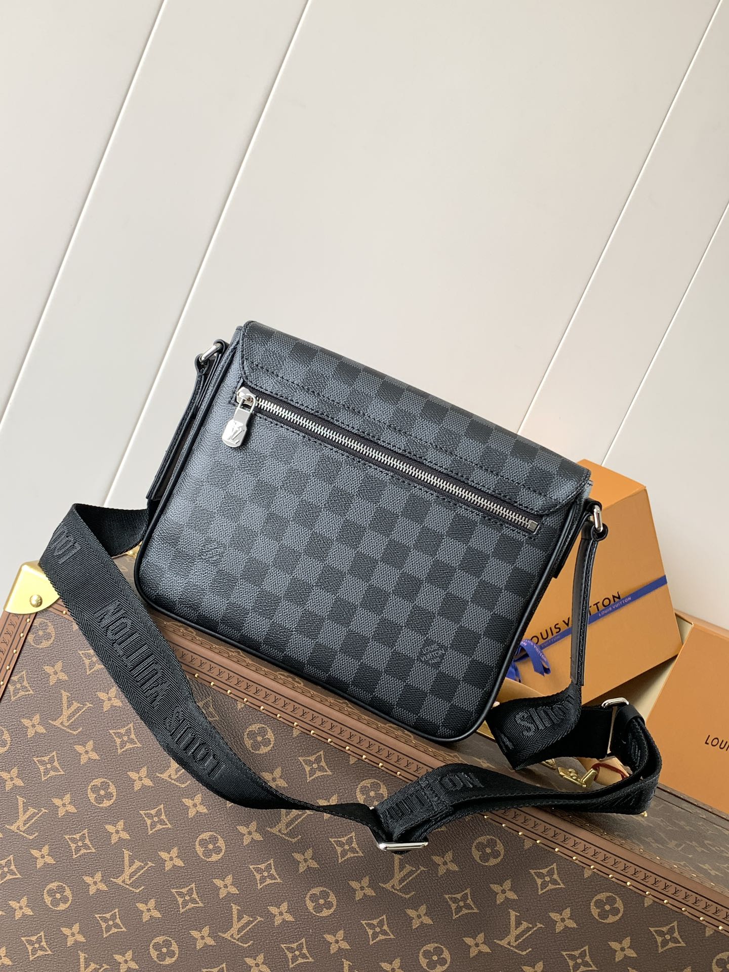 LuxluxHouse Best Quality Bags Louis Vuitton Men
