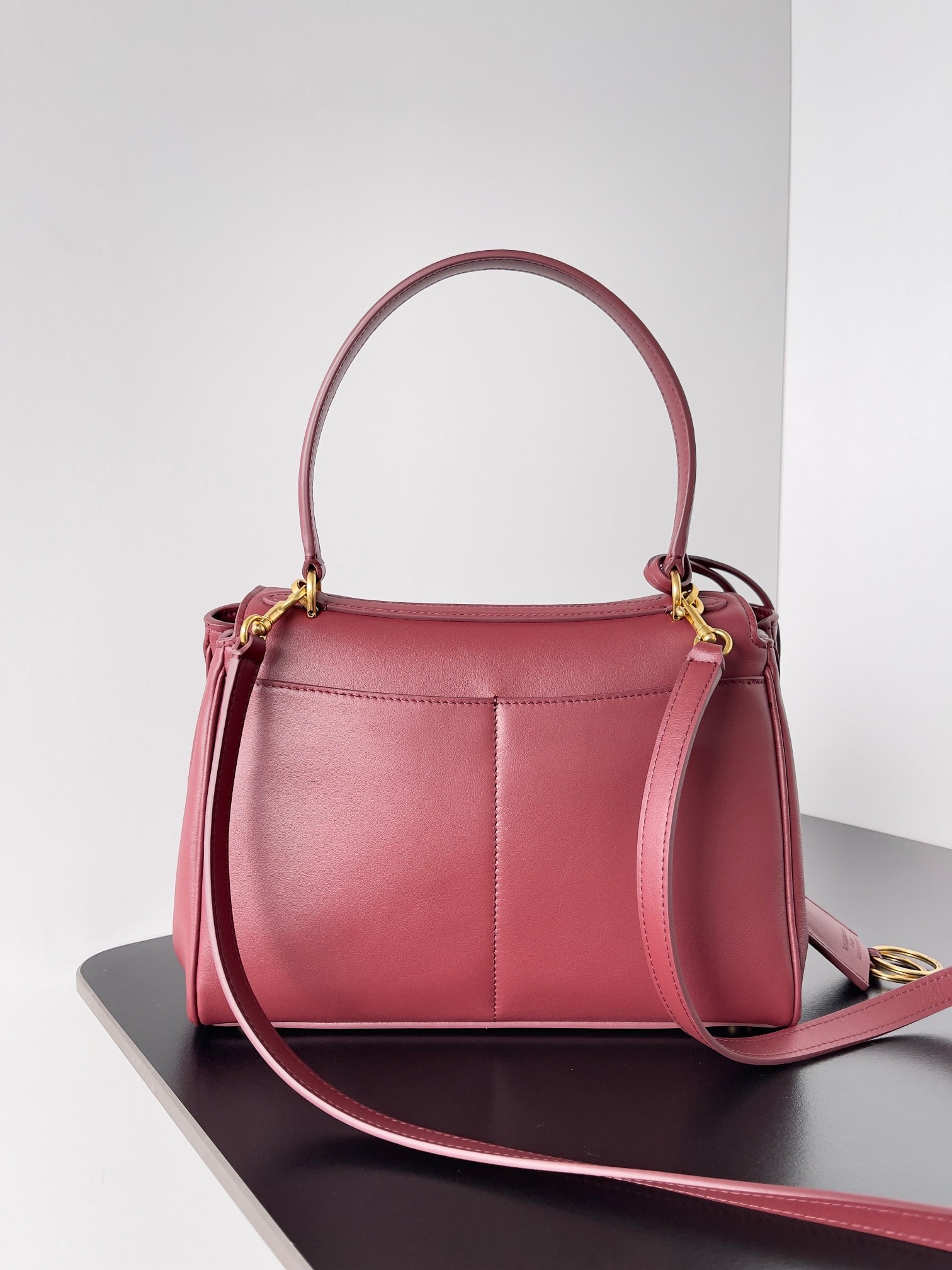 LuxluxHouse Best Quality Bags Balenciaga