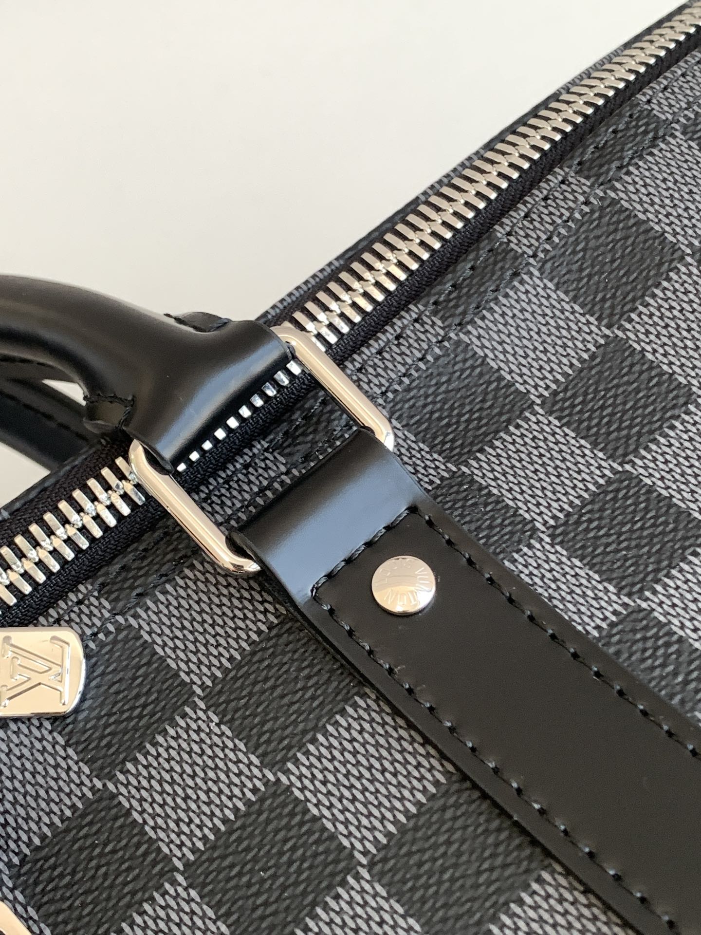 LuxluxHouse Best Quality Bags Best Louis Vuitton Men