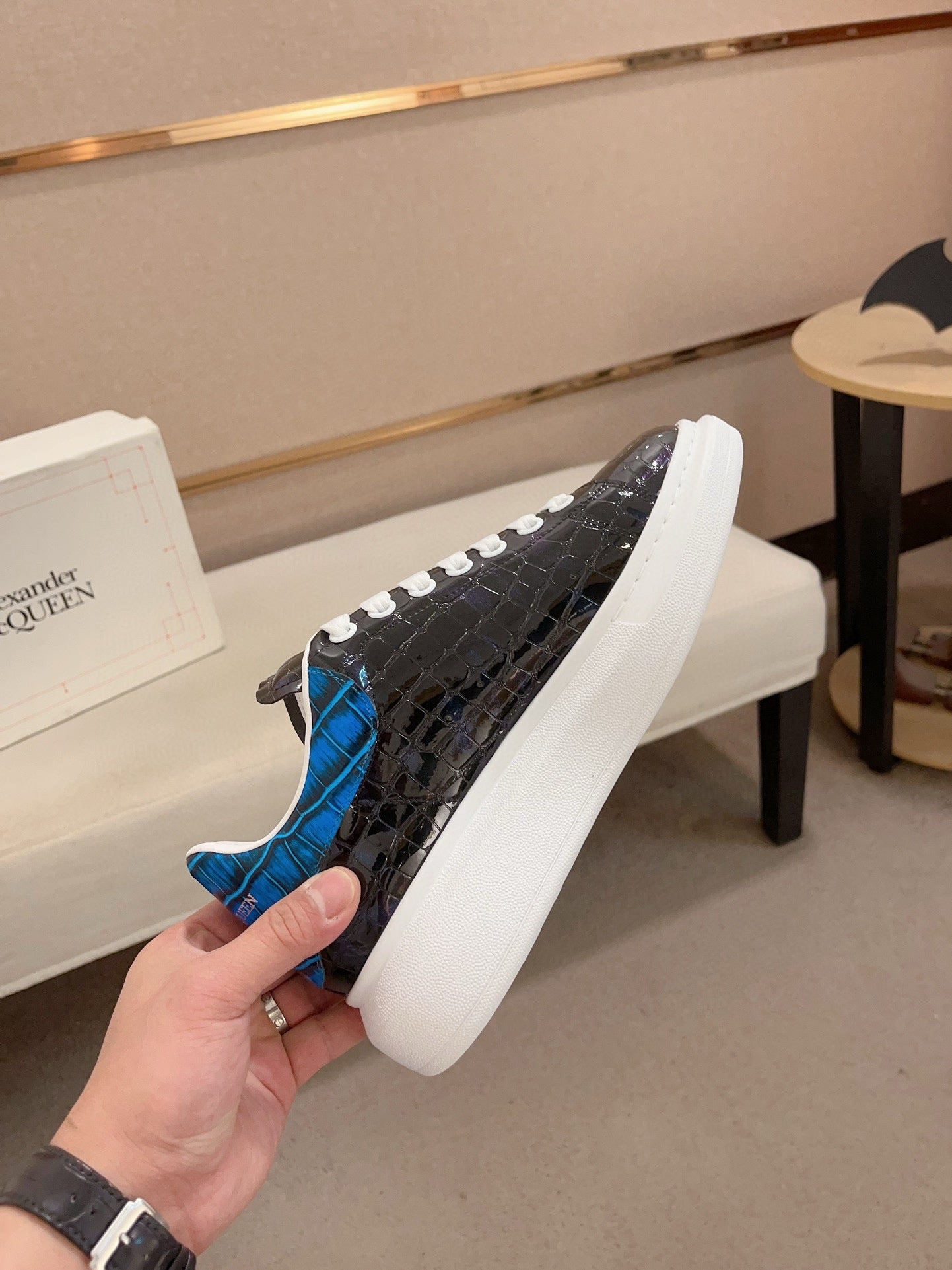 LuxluxHouse Best Quality Shoes Alexander McQueen