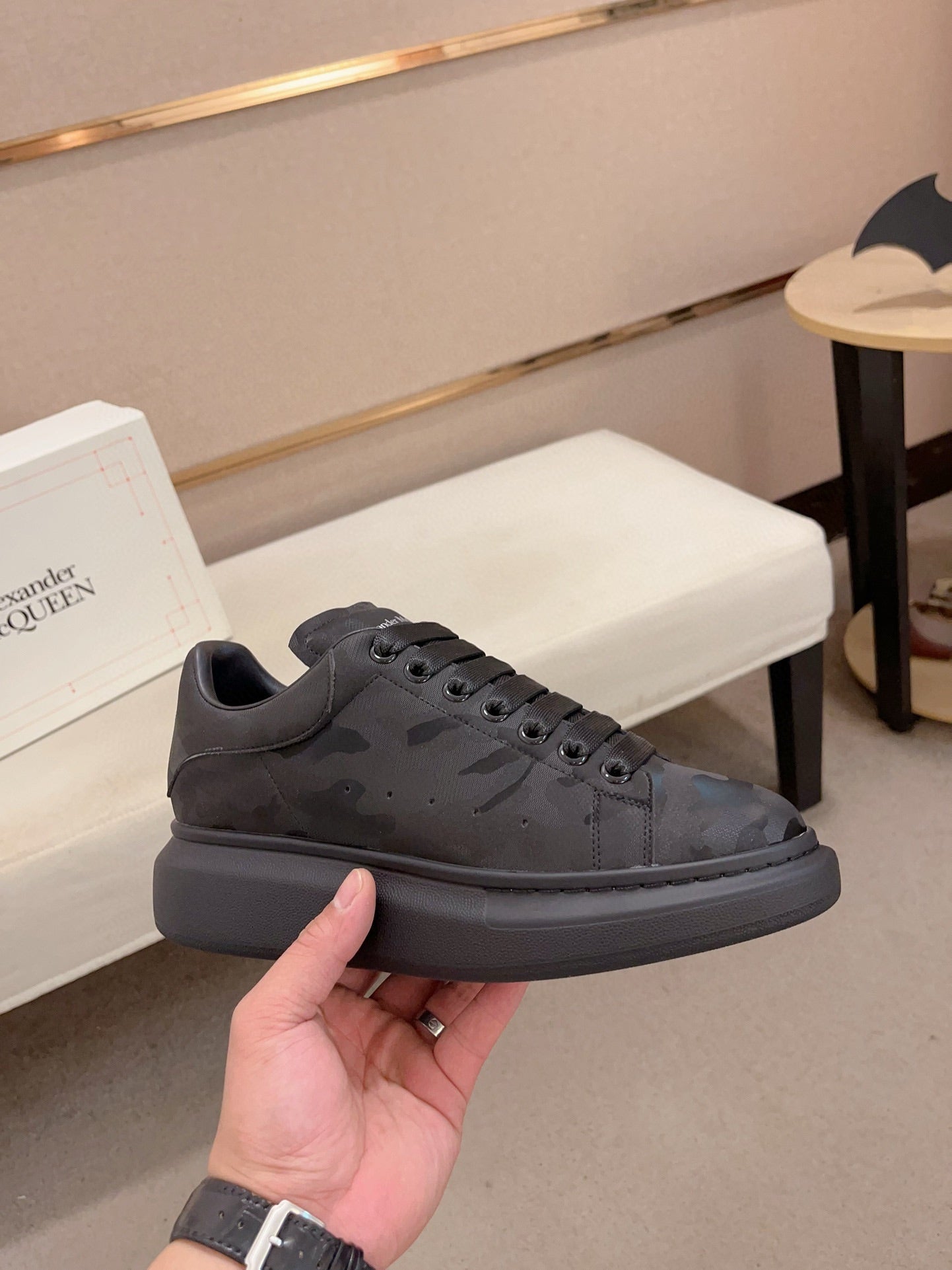LuxluxHouse Best Quality Shoes Alexander McQueen