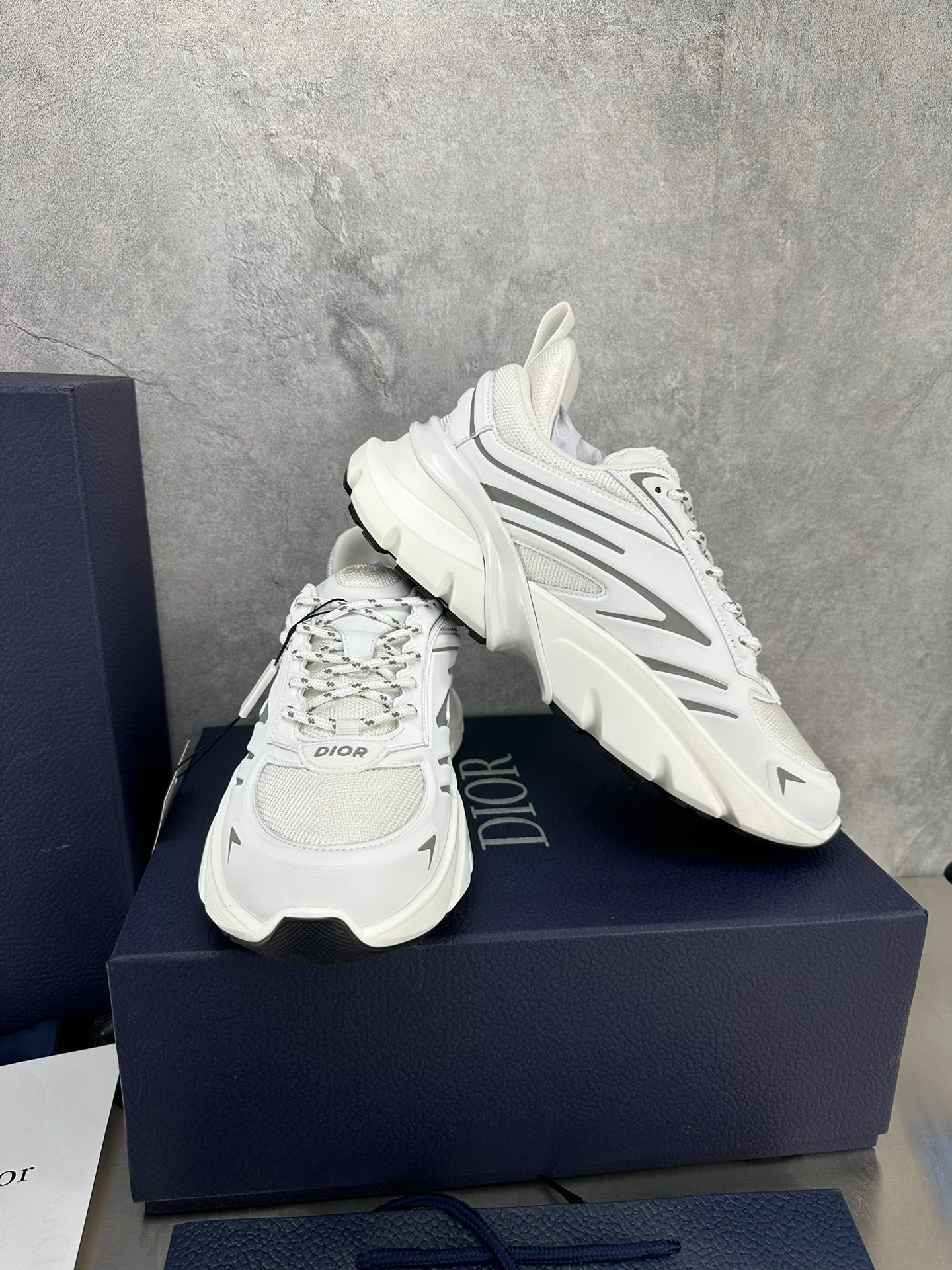 LuxluxHouse Best Quality Shoes Dior