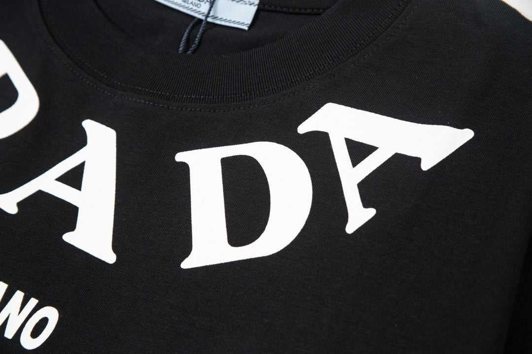 LuxluxHouse Best Quality Clothes T-shirt Prada