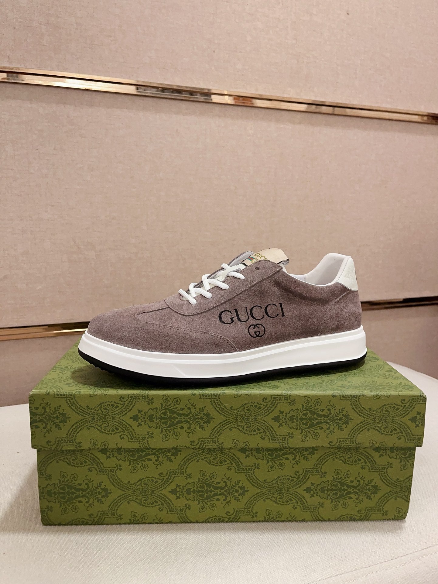 LuxluxHouse Best Quality Shoes Gucci