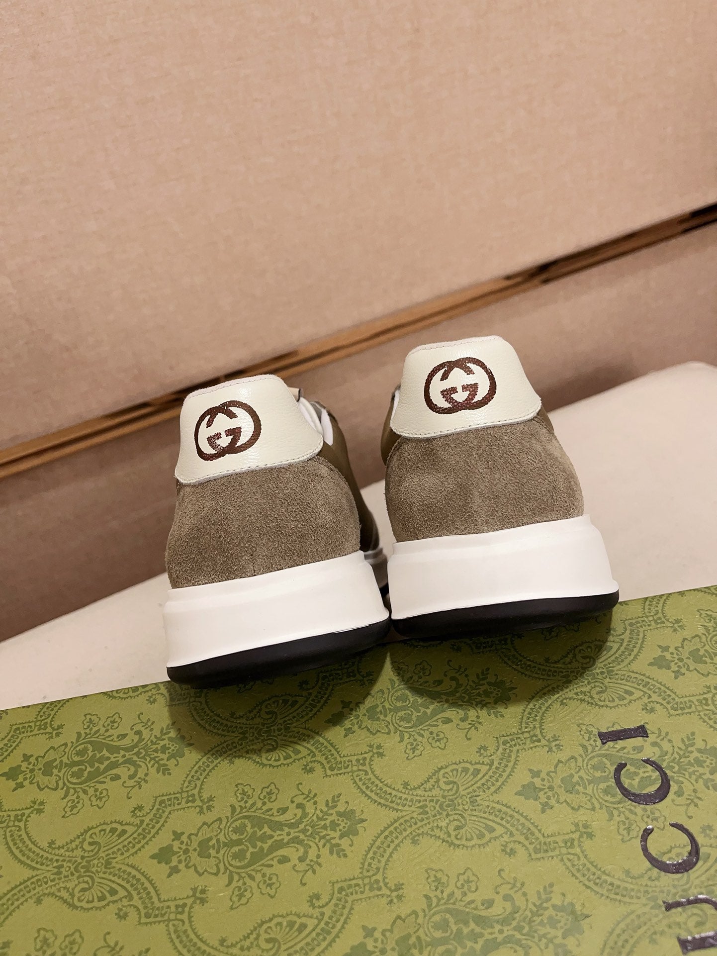 LuxluxHouse Best Quality Shoes Gucci
