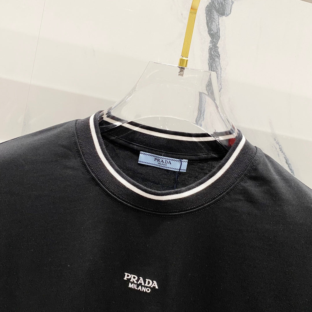 LuxluxHouse Best Quality Clothes T-shirt Prada