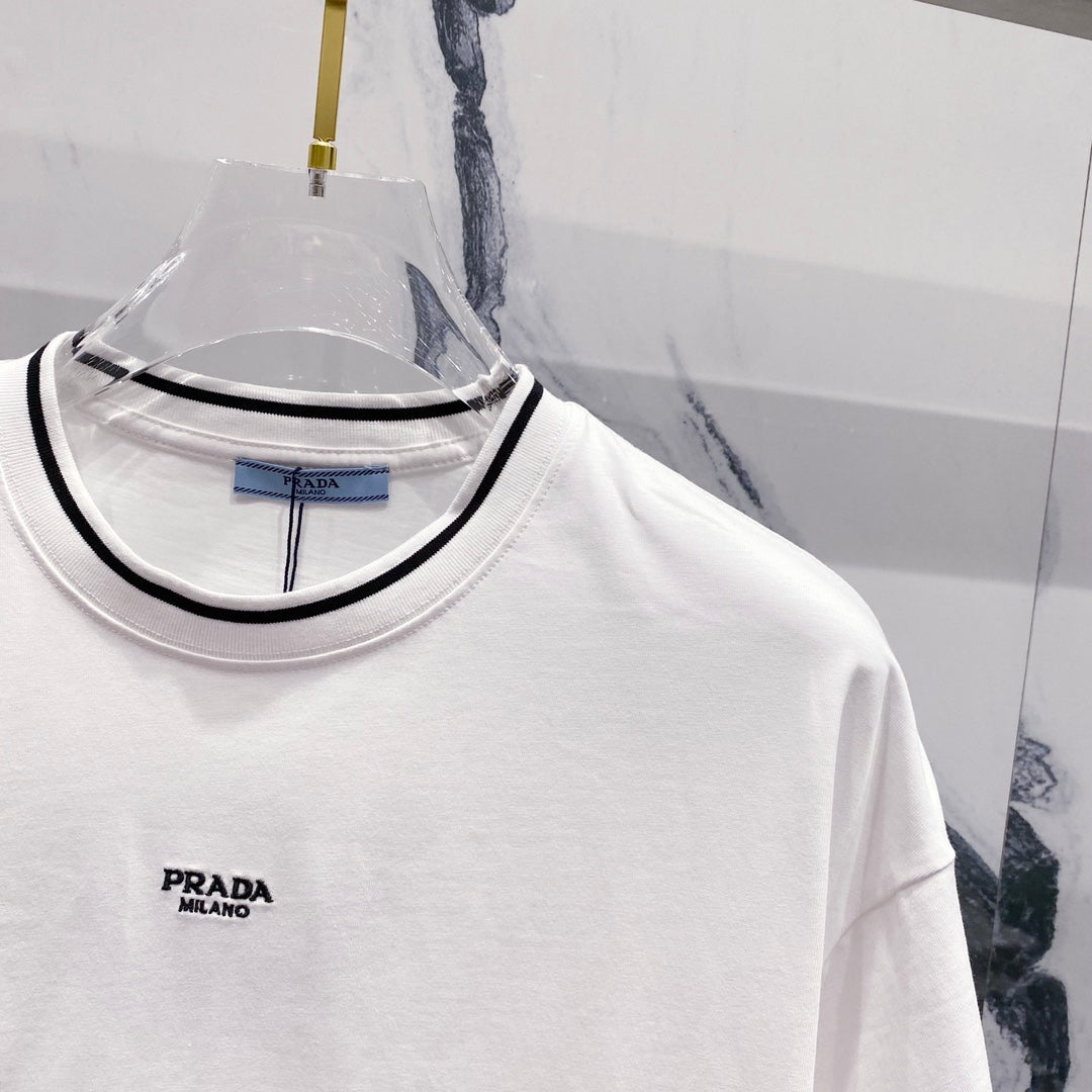 LuxluxHouse Best Quality Clothes T-shirt Prada