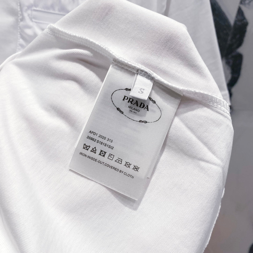 LuxluxHouse Best Quality Clothes T-shirt Prada
