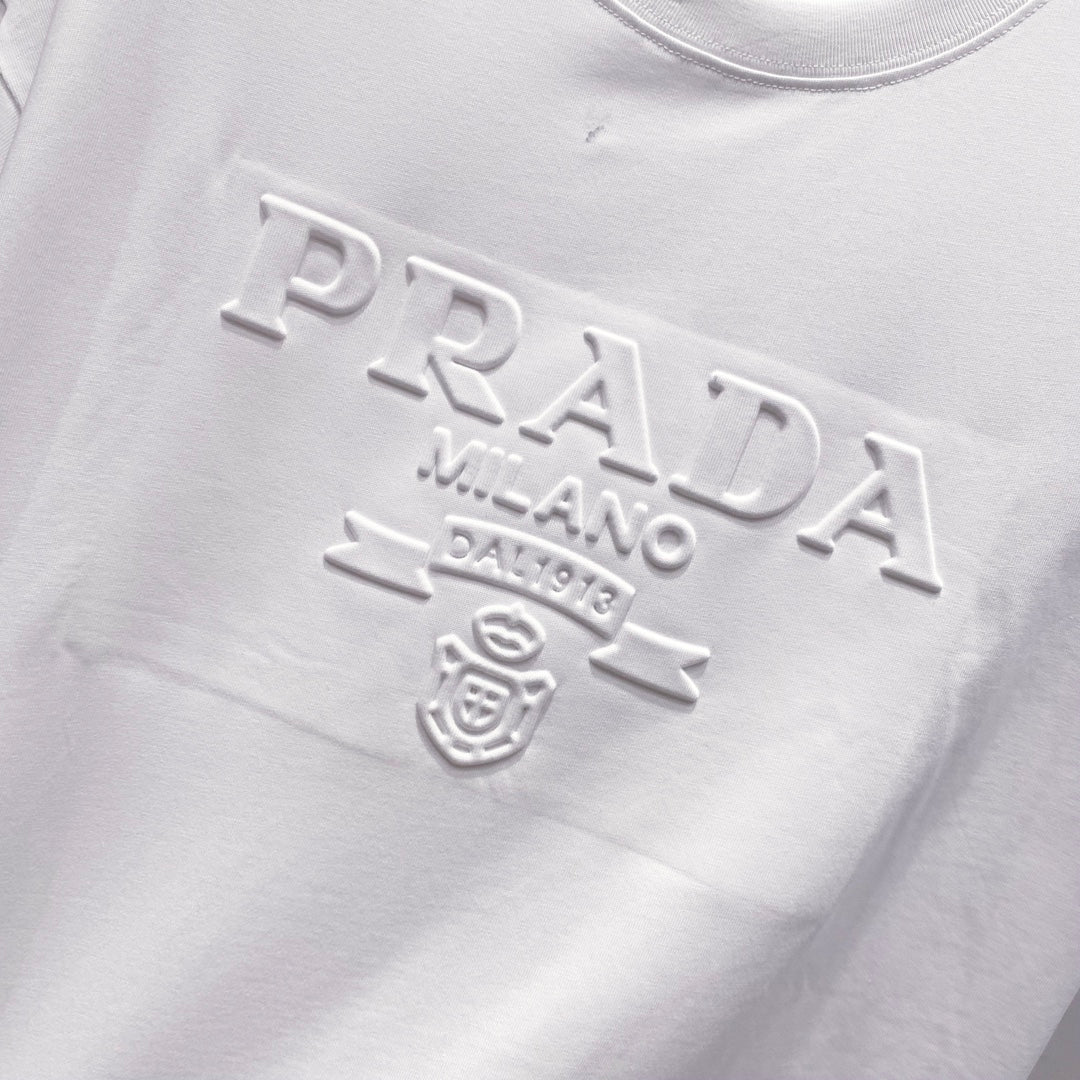 LuxluxHouse Best Quality Clothes T-shirt Prada