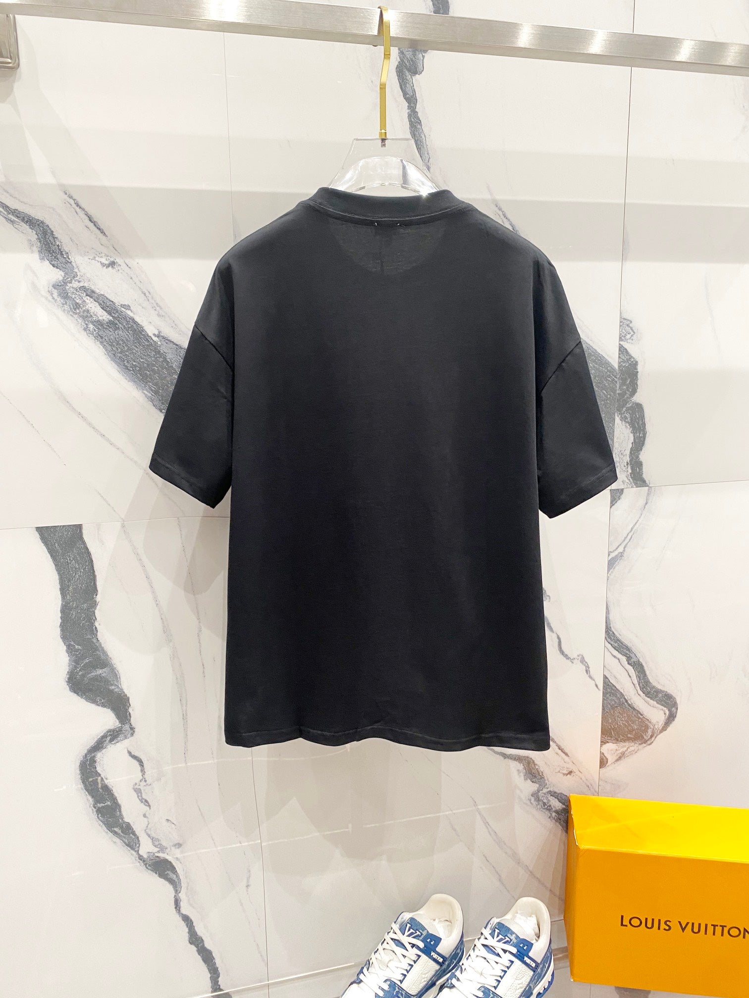 LuxluxHouse Best Quality Clothes T-shirt Loewe