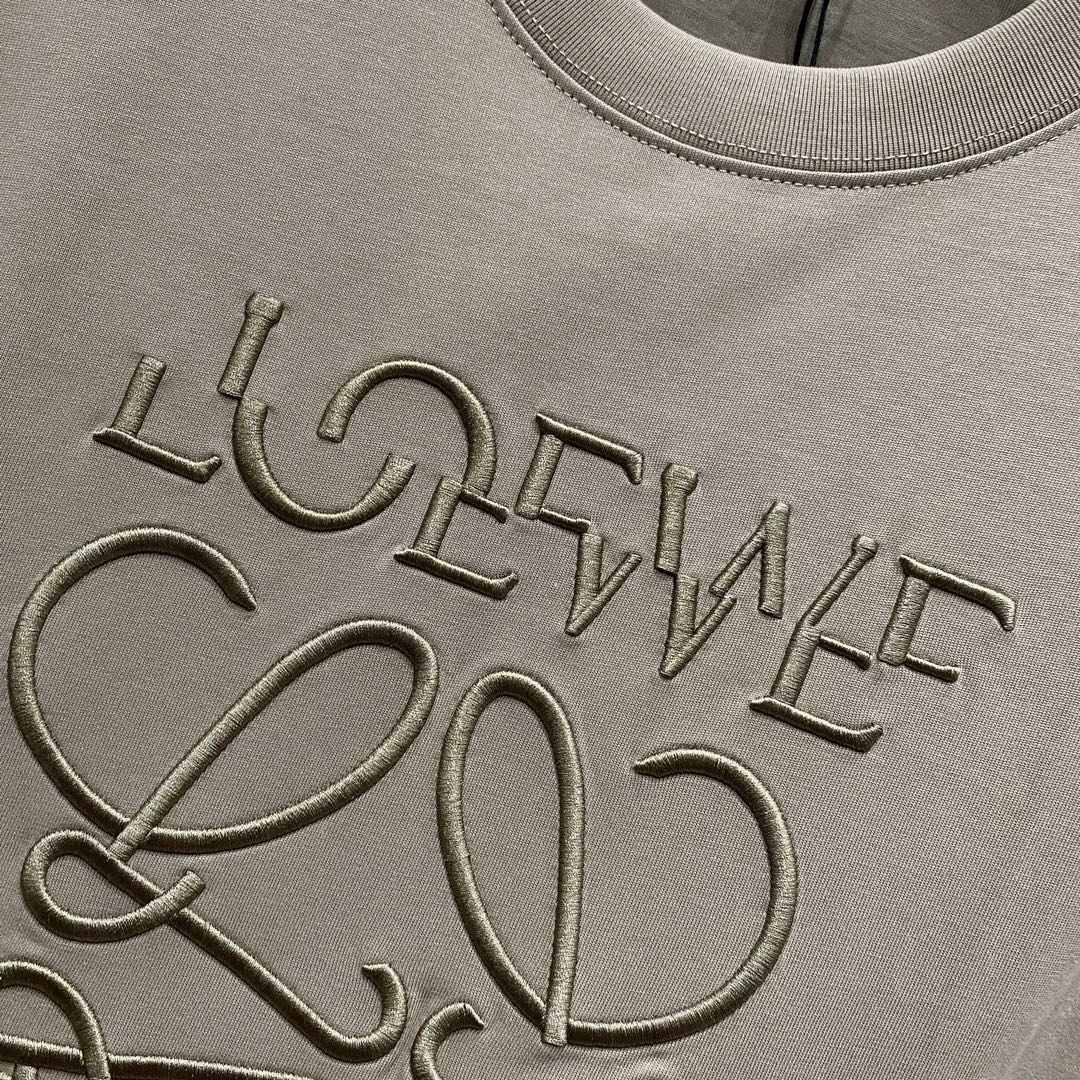 LuxluxHouse Best Quality Clothes T-shirt Loewe