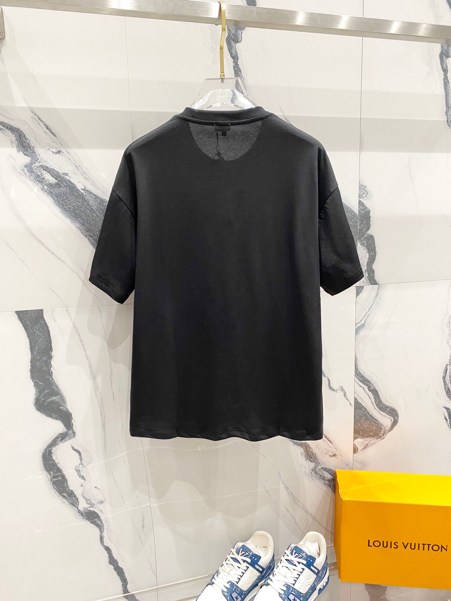 LuxluxHouse Best Quality Clothes T-shirt Loewe