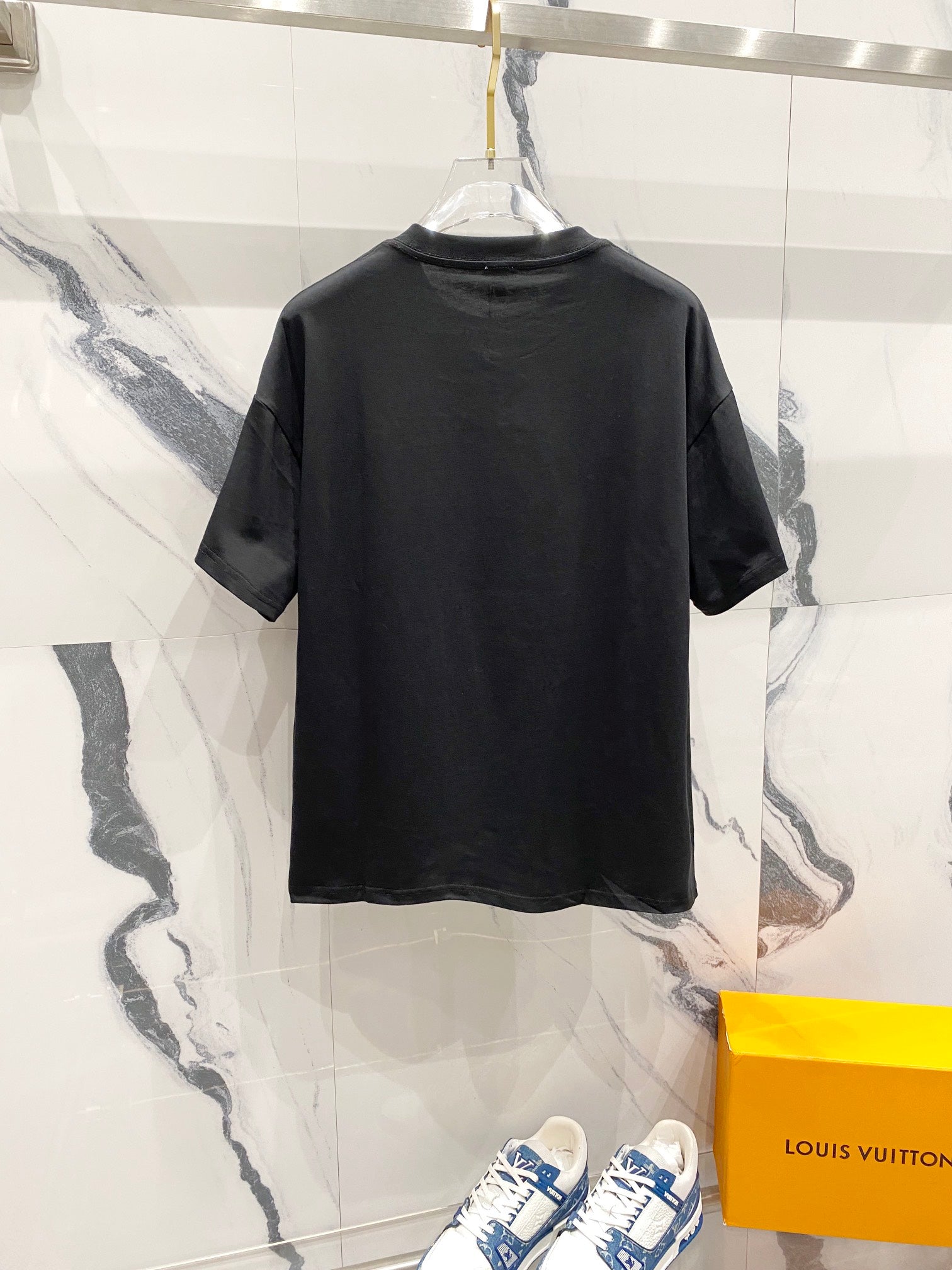 LuxluxHouse Best Quality Clothes T-shirt Loewe