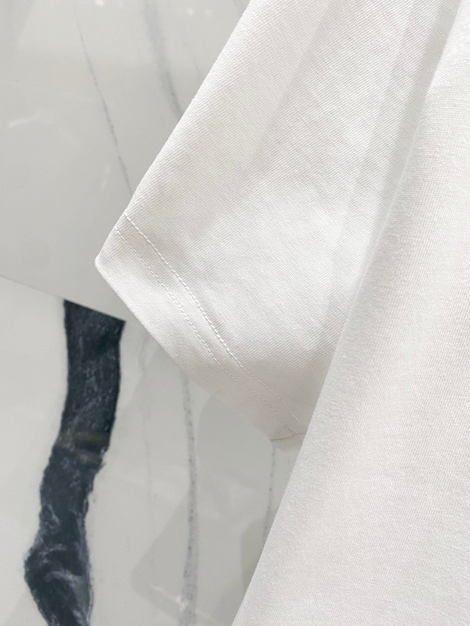 LuxluxHouse Best Quality Clothes Fendi T-shirt