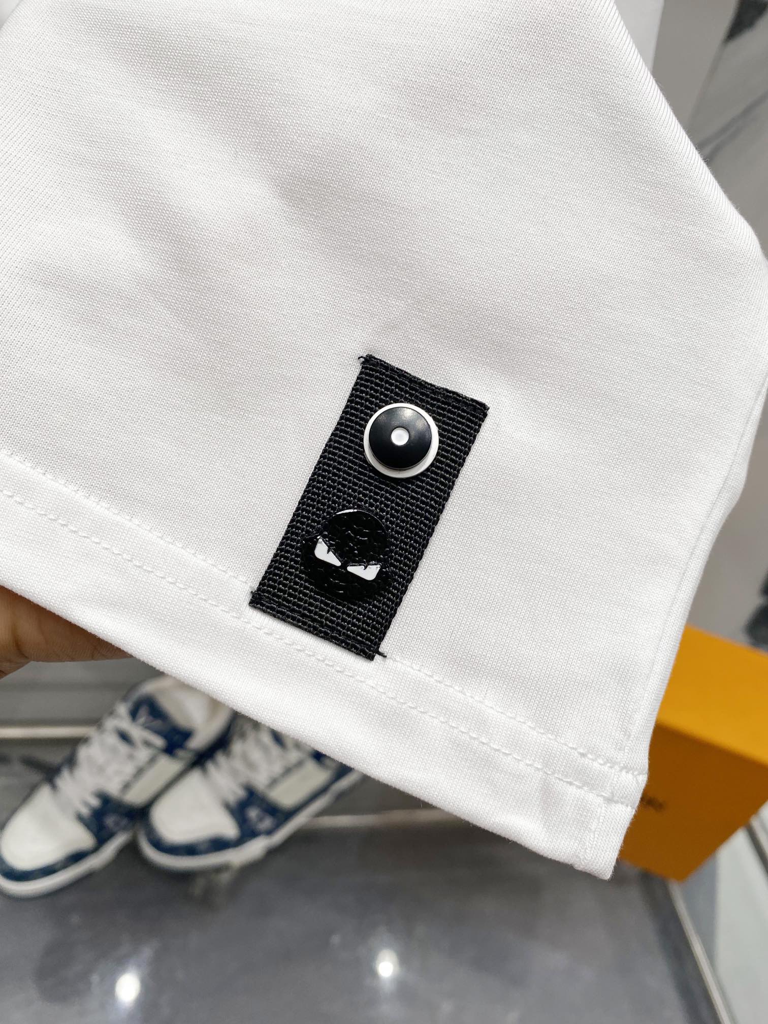 LuxluxHouse Best Quality Clothes Fendi T-shirt