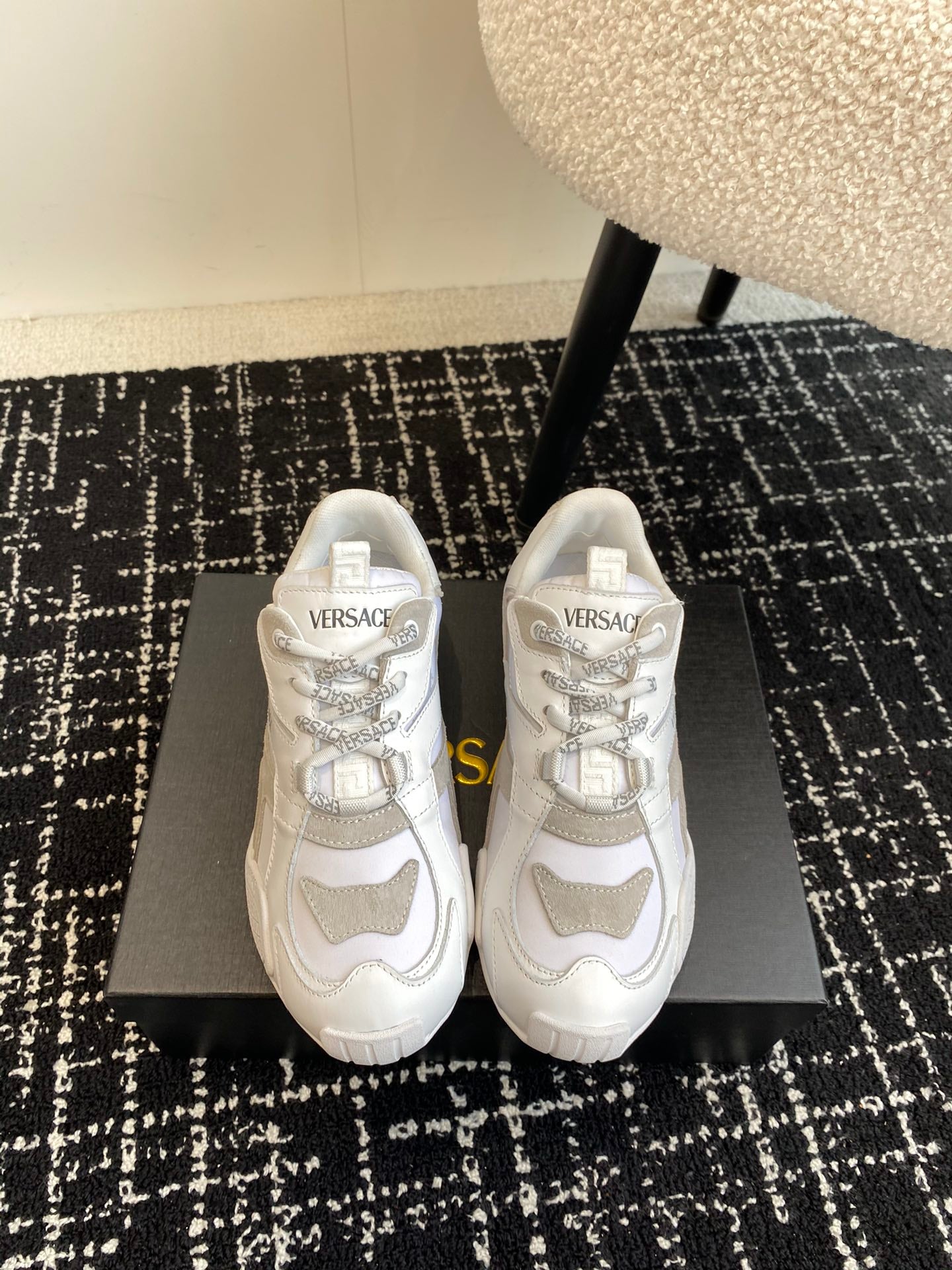 LuxluxHouse Best Quality Shoes Versace