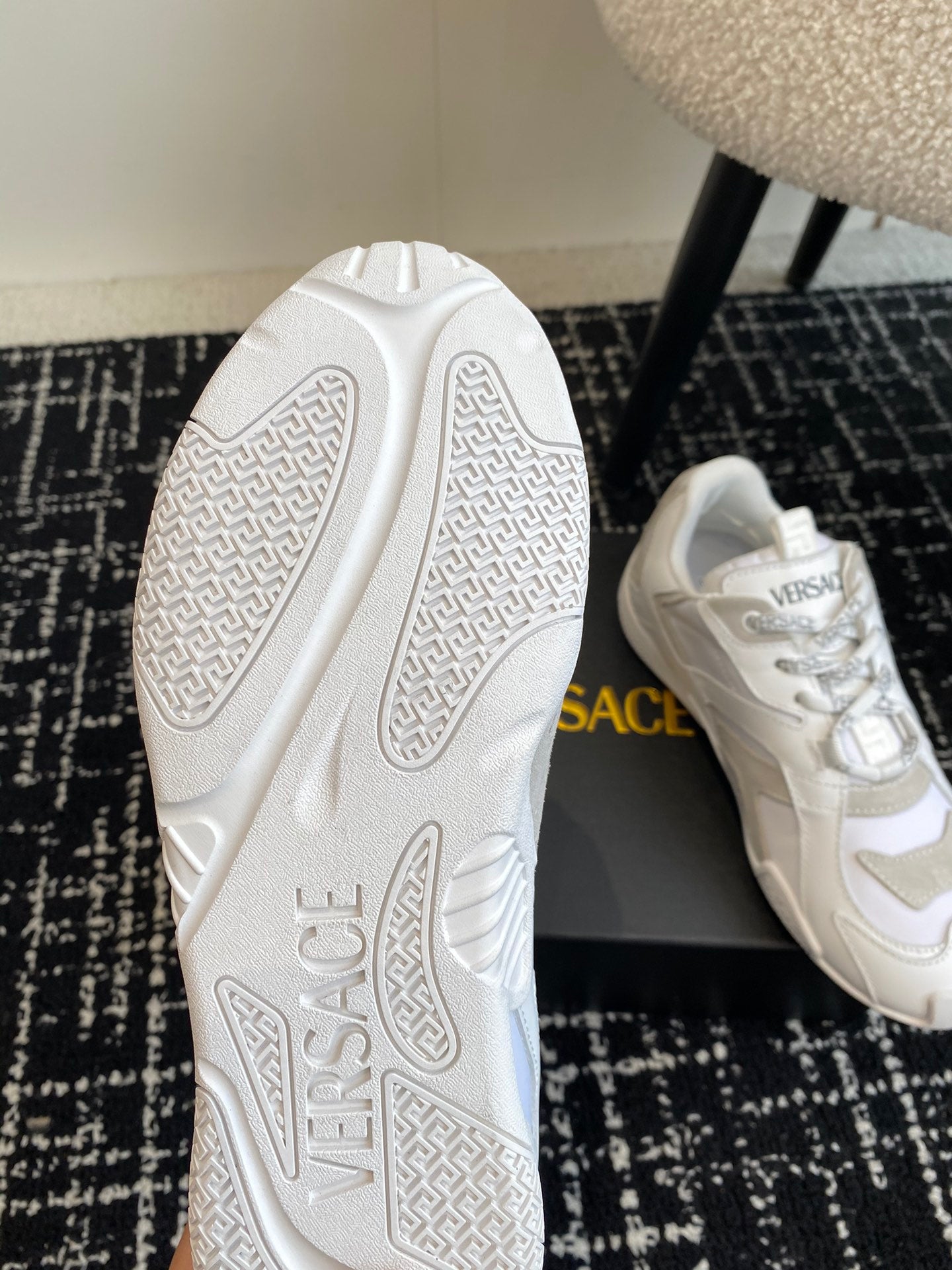 LuxluxHouse Best Quality Shoes Versace