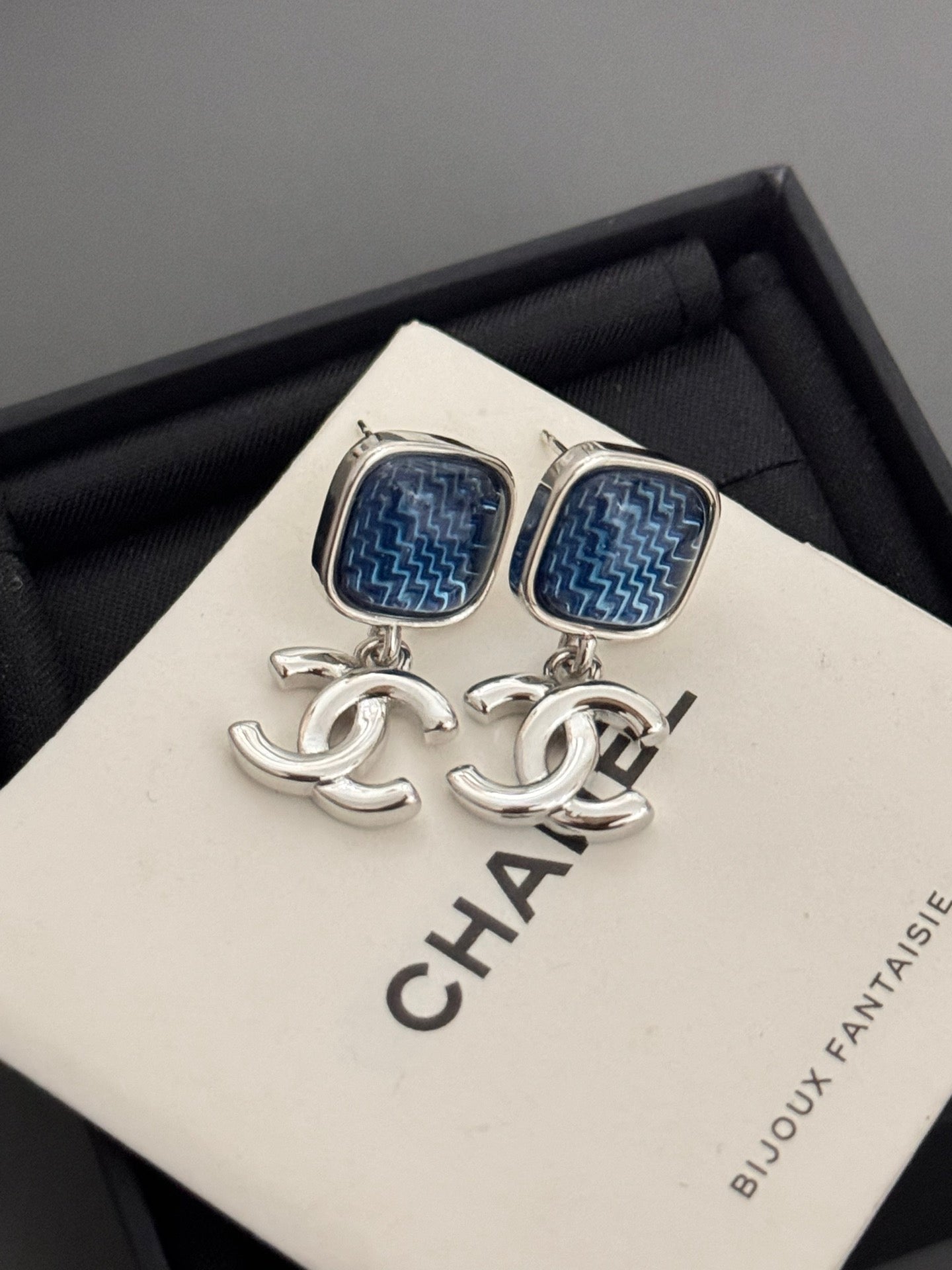 LuxluxHouse Best Quality Accessories Chanel