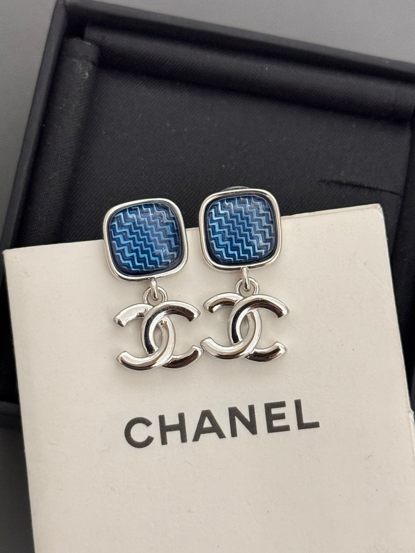 LuxluxHouse Best Quality Accessories Chanel