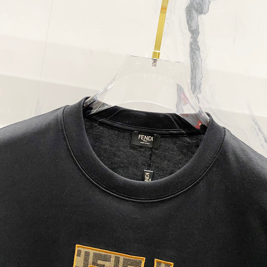 LuxluxHouse Best Quality Clothes Fendi T-shirt