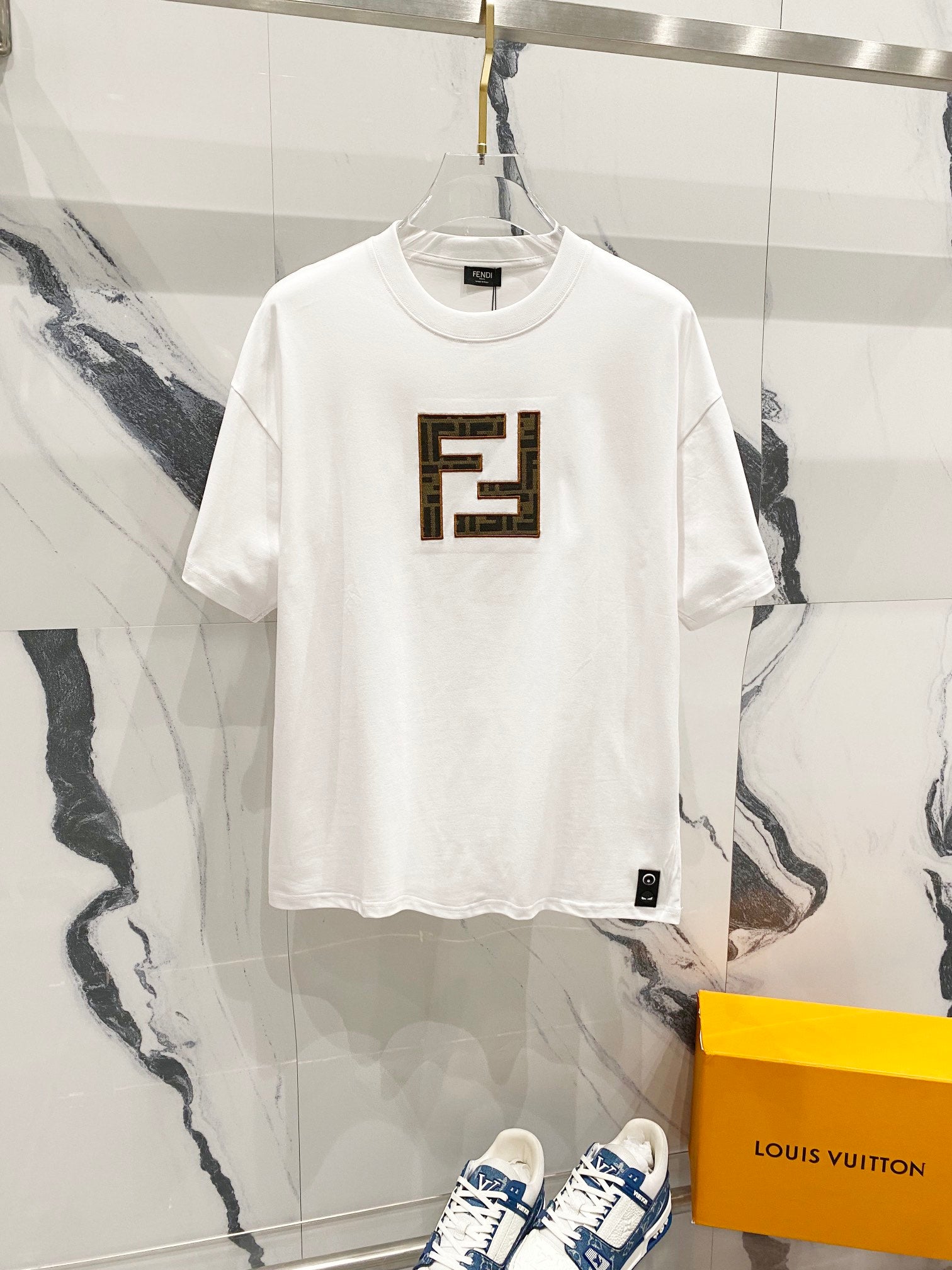 LuxluxHouse Best Quality Clothes Fendi T-shirt