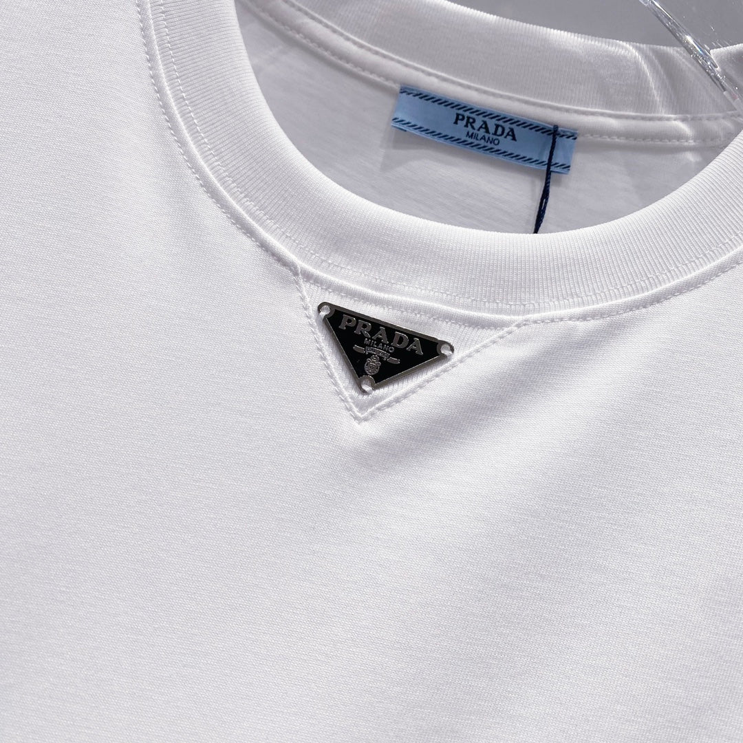 LuxluxHouse Best Quality Clothes T-shirt Prada
