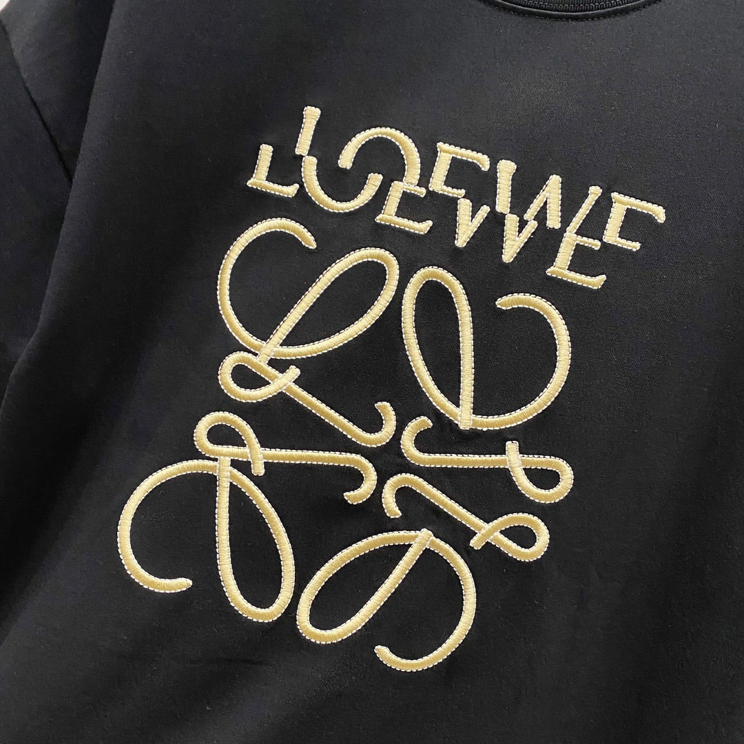 LuxluxHouse Best Quality Clothes T-shirt Loewe