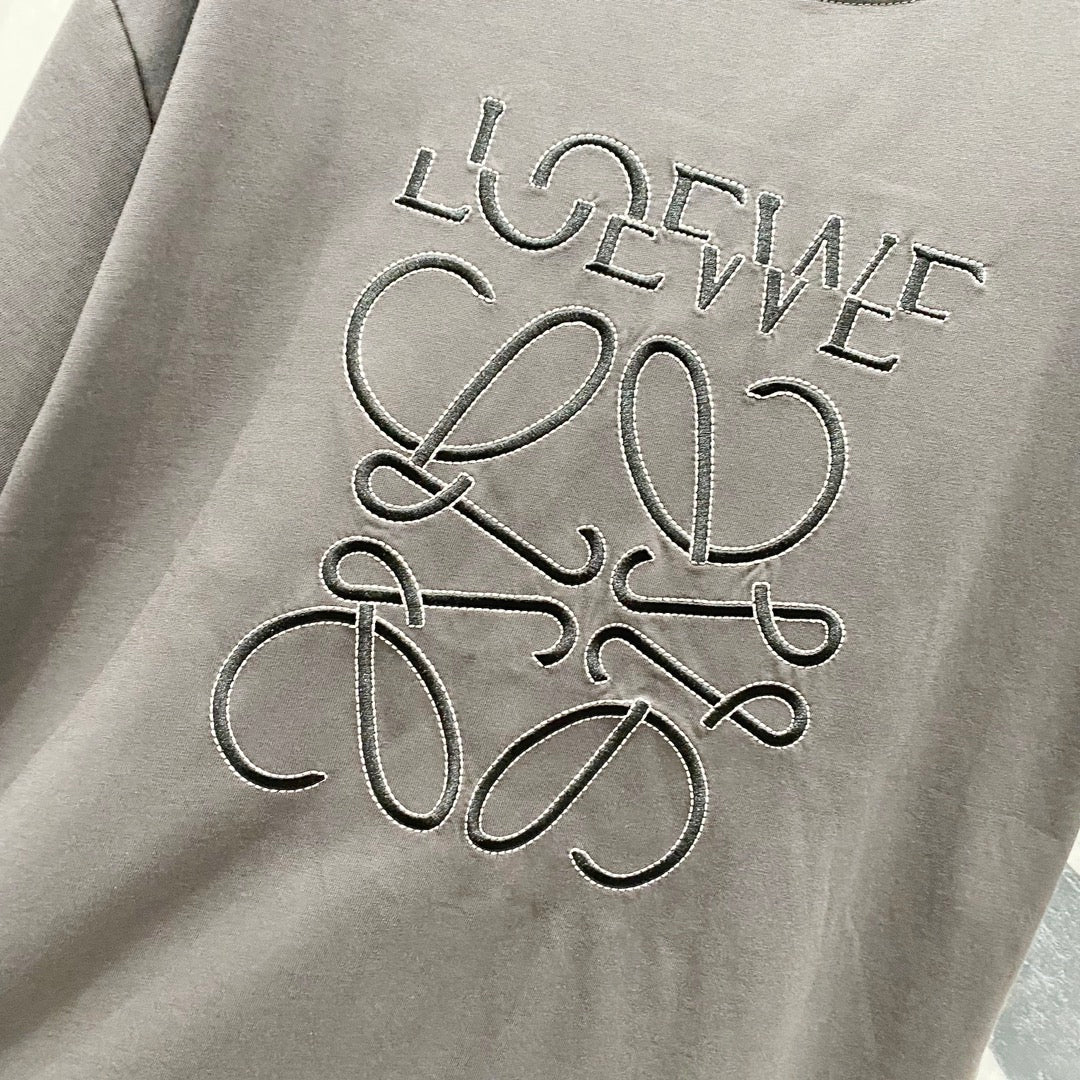 LuxluxHouse Best Quality Clothes T-shirt Loewe