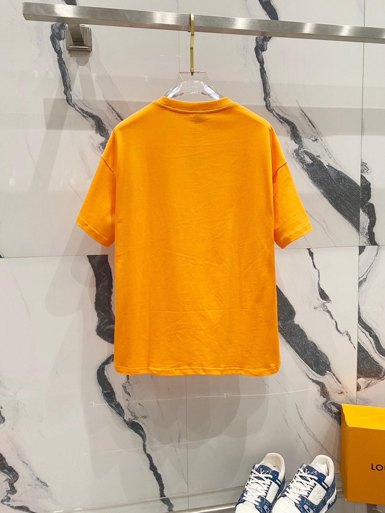 LuxluxHouse Best Quality Clothes T-shirt Loewe