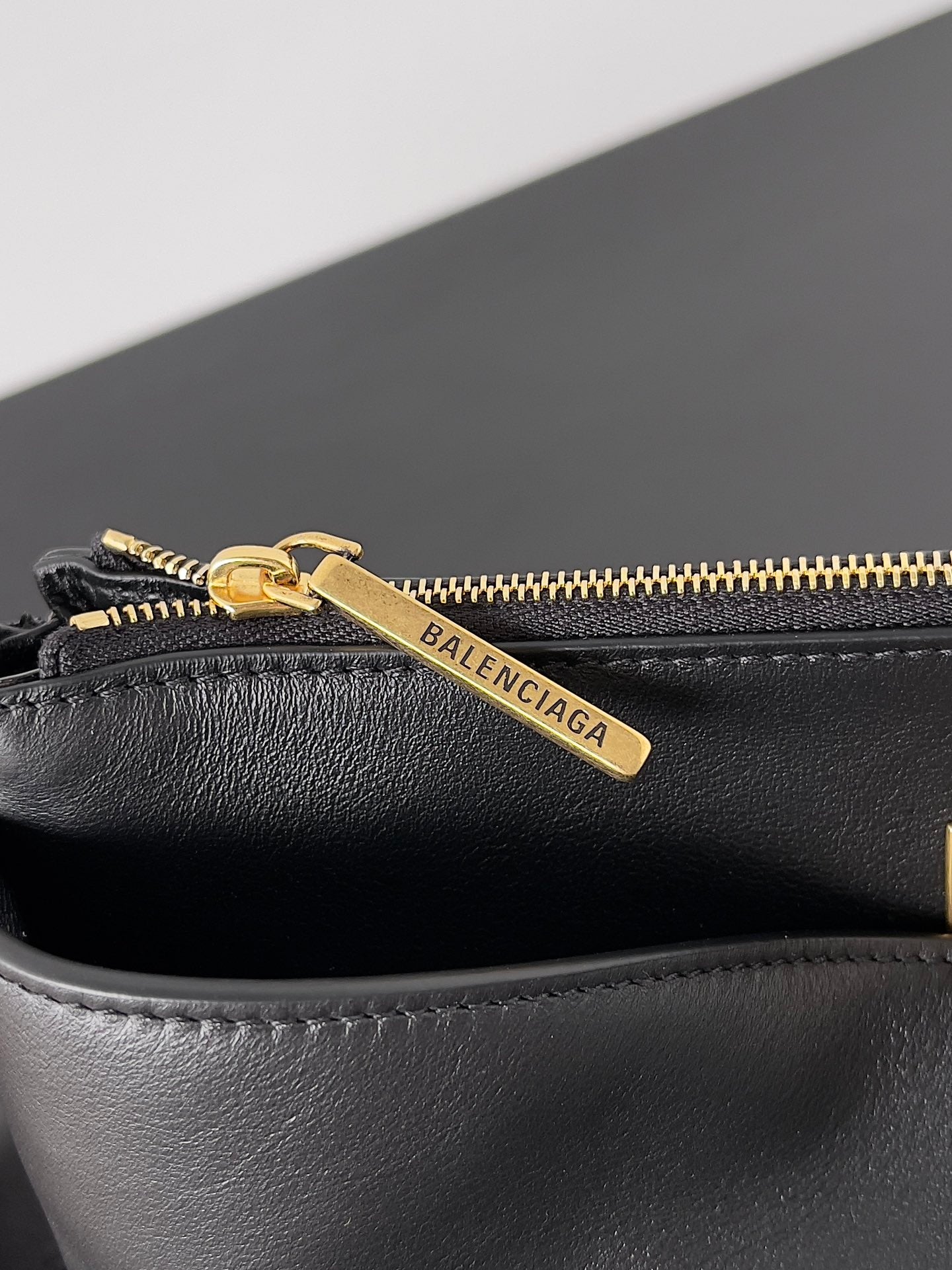 LuxluxHouse Best Quality Bags Balenciaga