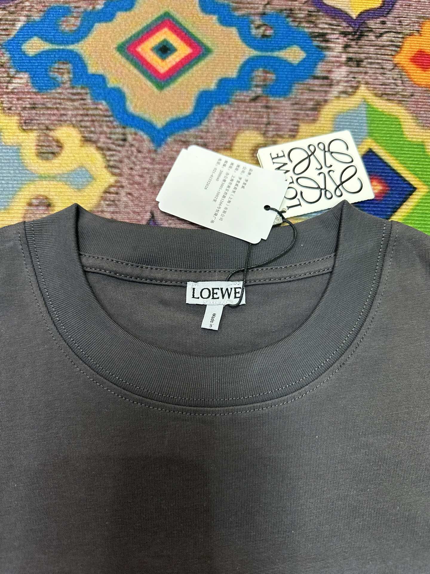 LuxluxHouse Best Quality Clothes T-shirt Loewe