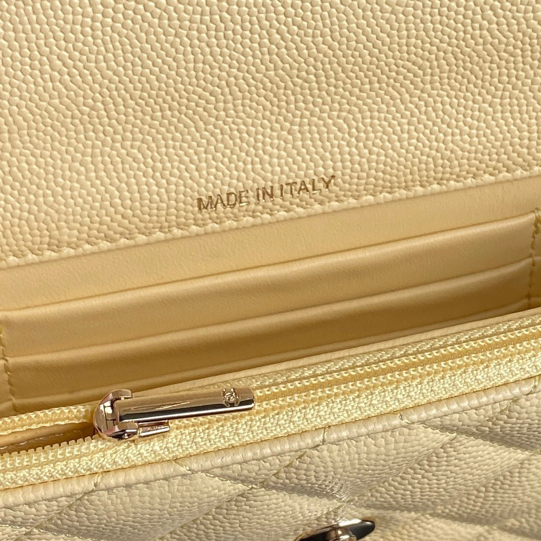 LuxluxHouse Best Quality Bags Chanel Women