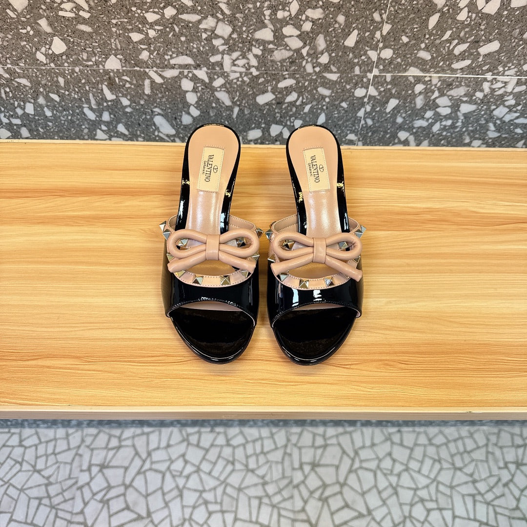 LuxluxHouse Best Quality Valentino Women Shoes