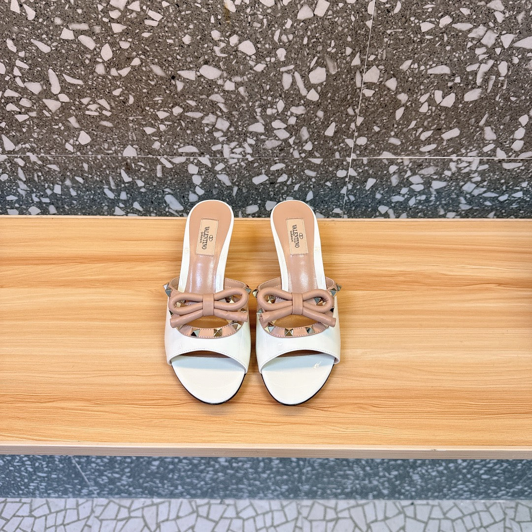 LuxluxHouse Best Quality Valentino Women Shoes