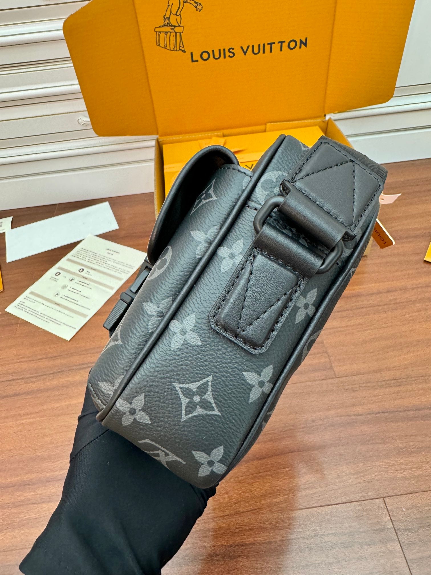 LuxluxHouse Best Quality Bags Best Louis Vuitton Men