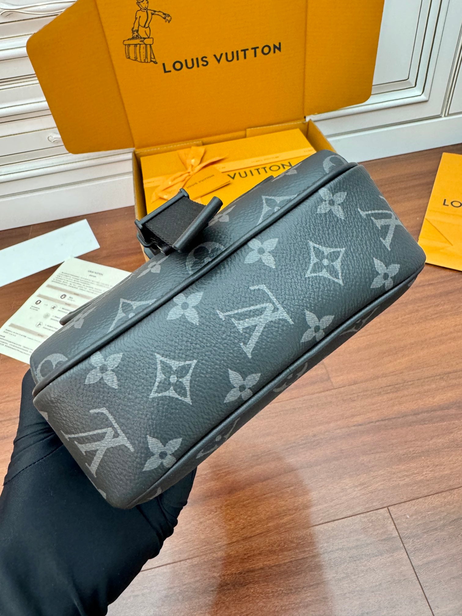 LuxluxHouse Best Quality Bags Best Louis Vuitton Men