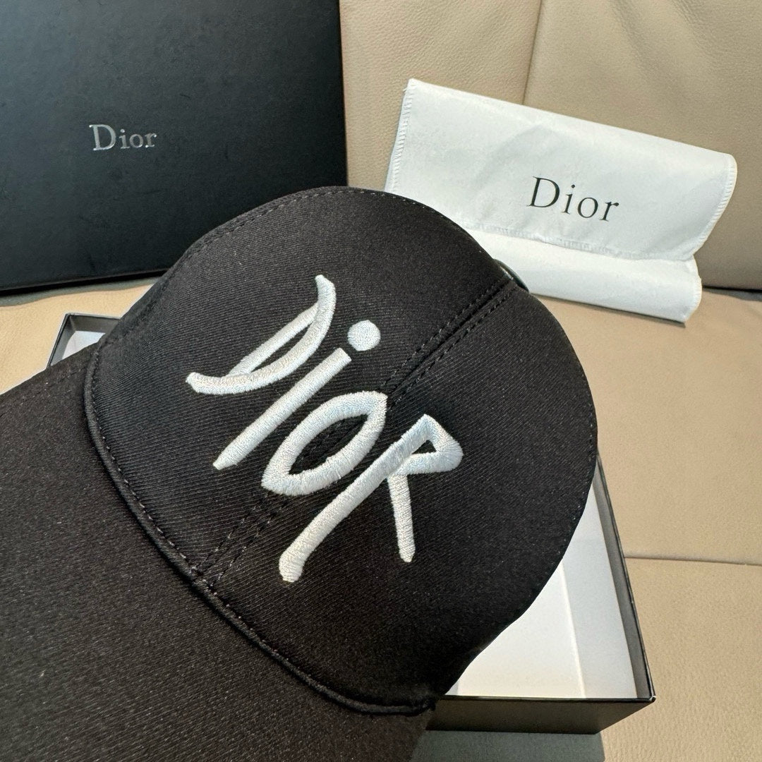 LuxluxHouse Best Quality Caps Dior
