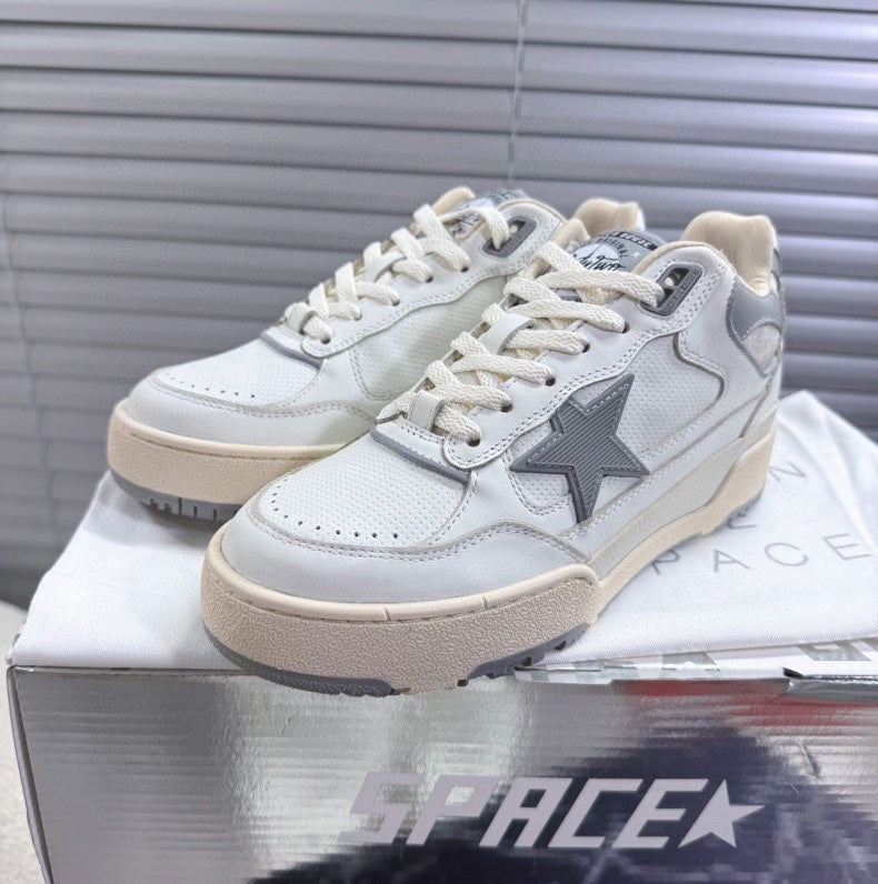 LuxluxHouse Best Quality Shoes Golden Goose
