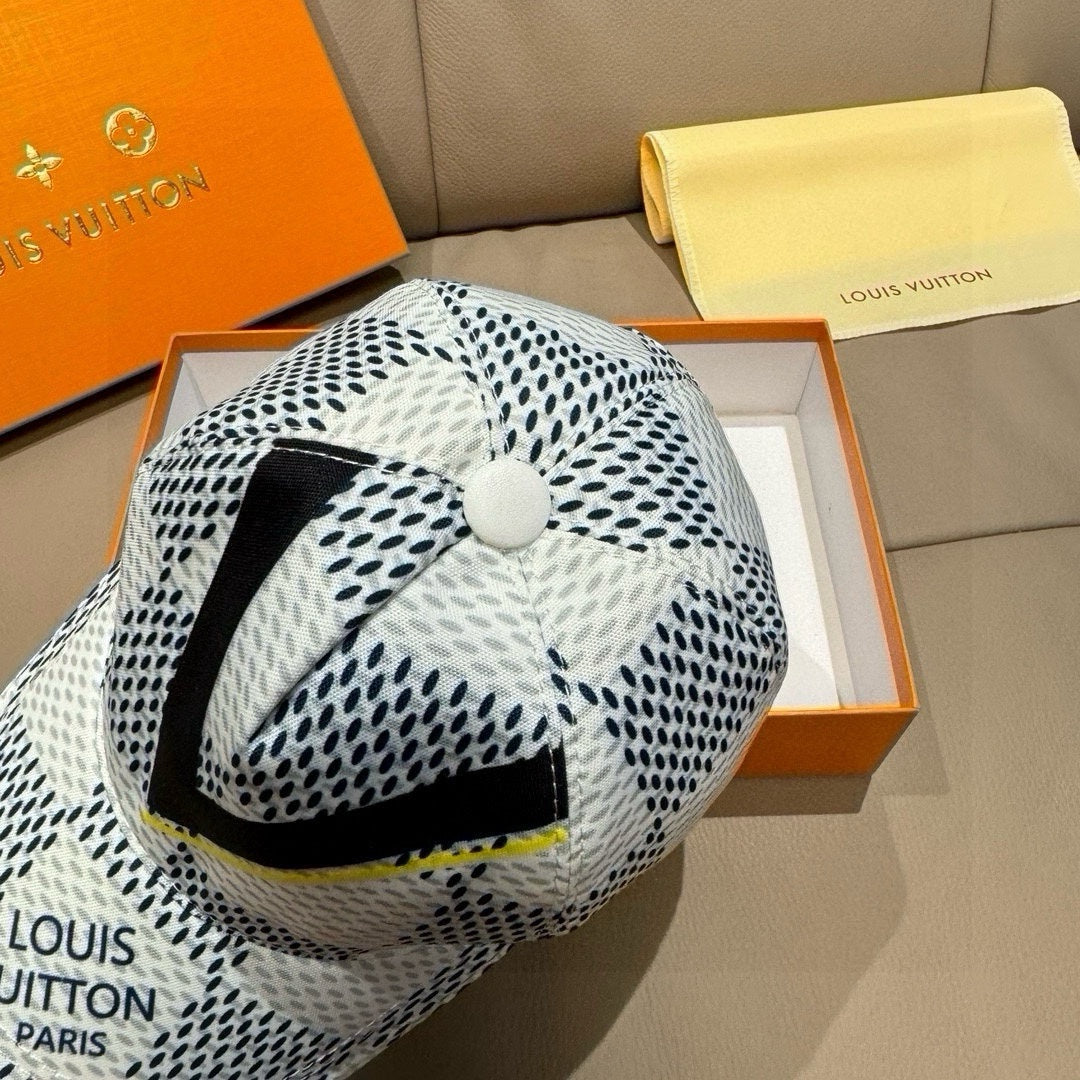 LuxluxHouse Best Quality Caps Louis Vuitton