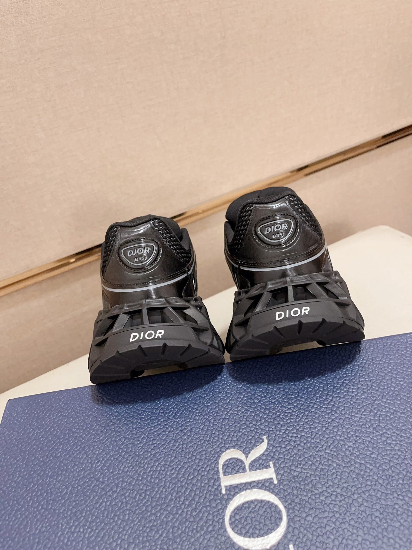 LuxluxHouse Best Quality Shoes Dior