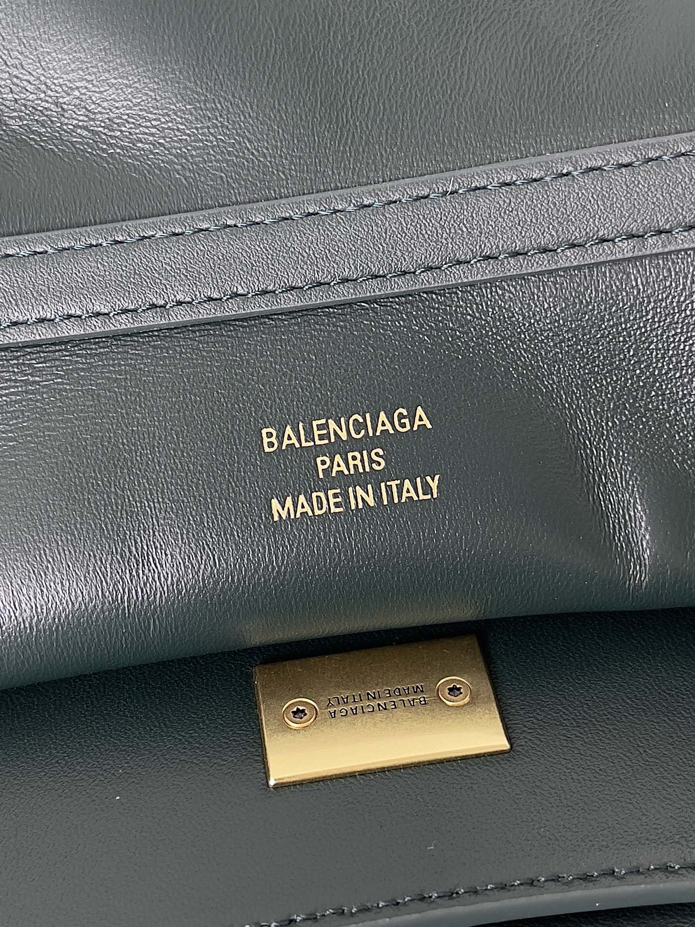 LuxluxHouse Best Quality Bags Balenciaga
