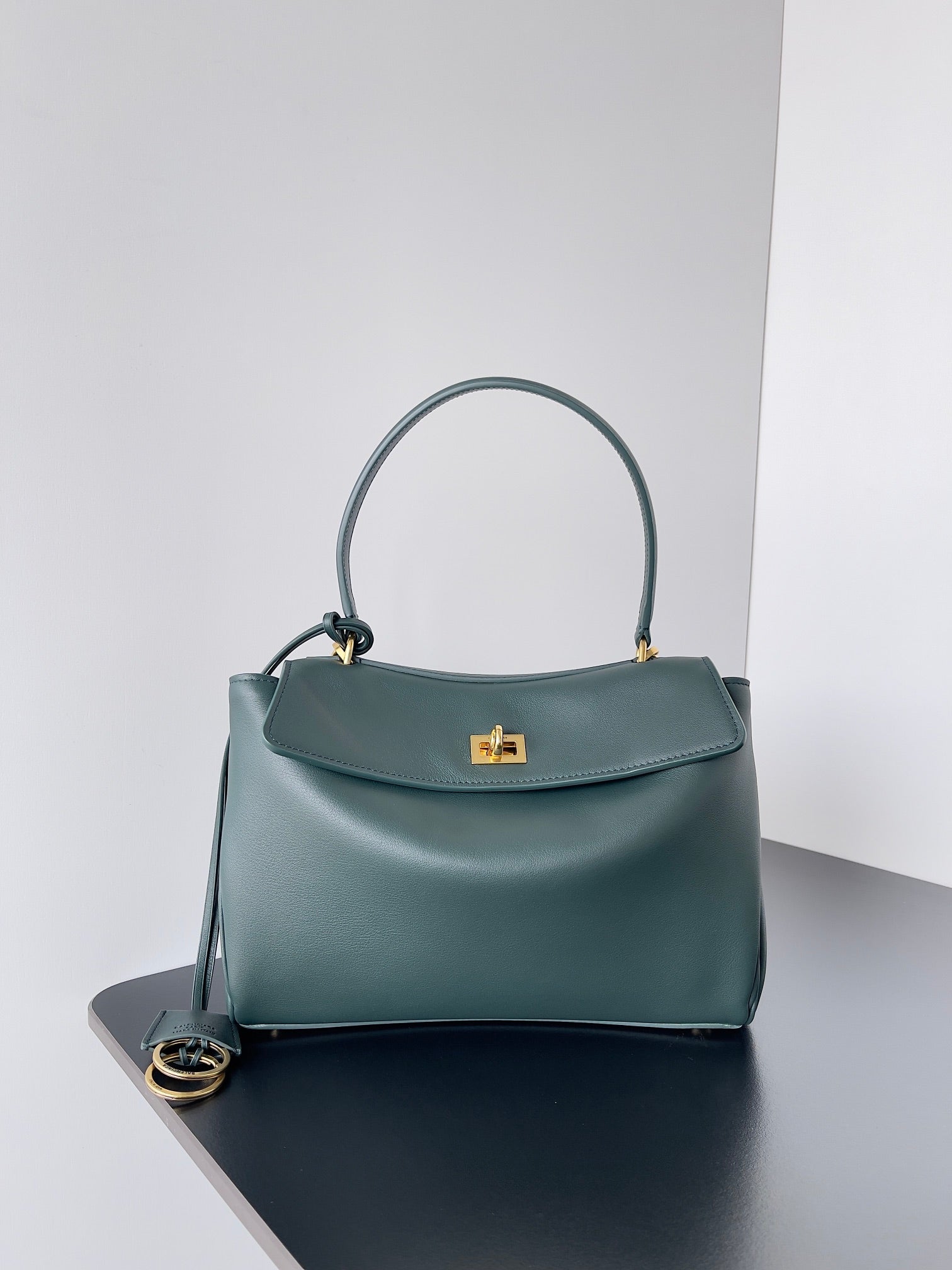 LuxluxHouse Best Quality Bags Balenciaga