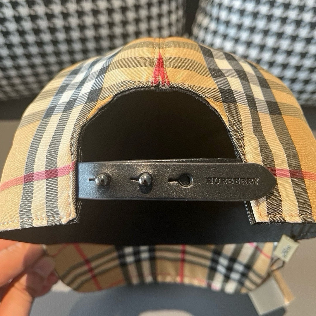 LuxluxHouse Best Quality Burberry Caps