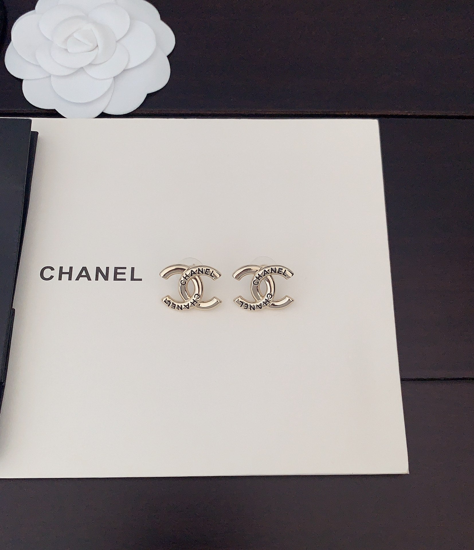 LuxluxHouse Best Quality Accessories Chanel