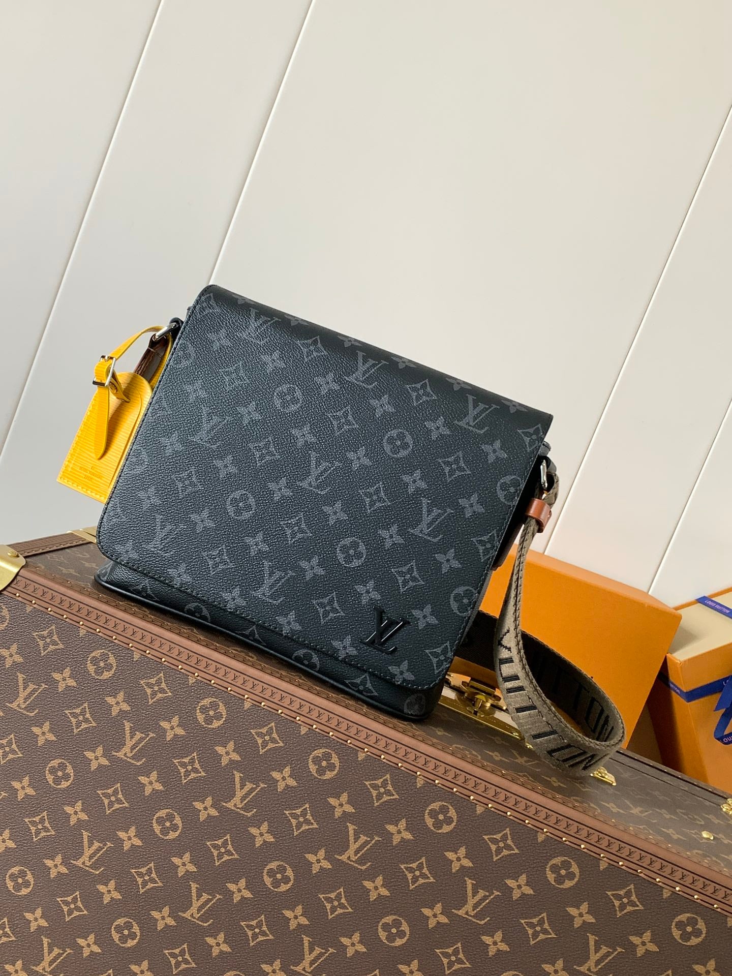LuxluxHouse Best Quality Bags Louis Vuitton Men