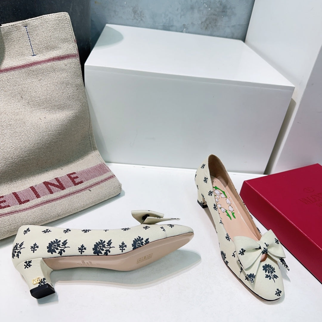 LuxluxHouse Best Quality Valentino Women Shoes