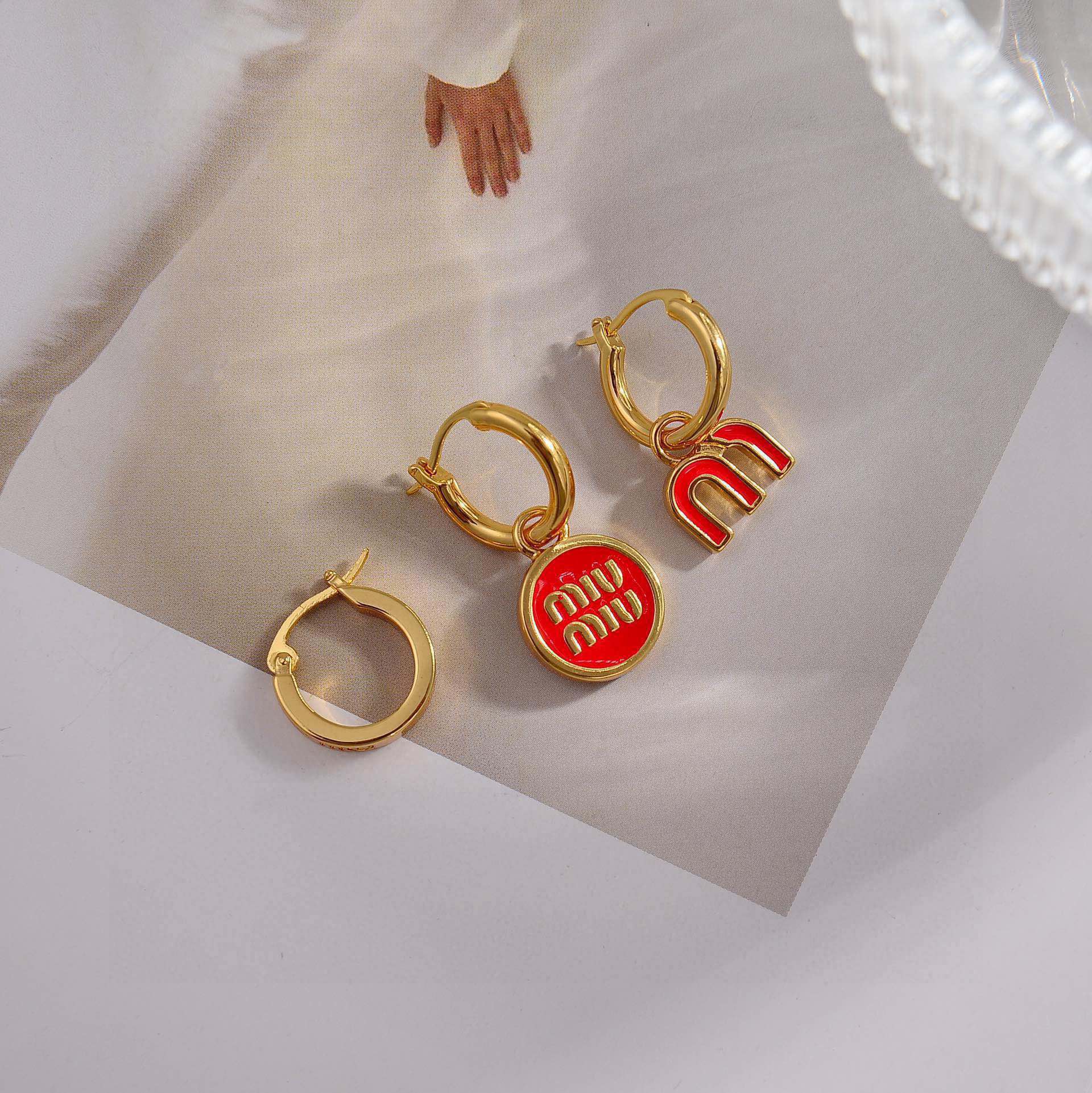 LuxluxHouse Best Quality Accessories Miu Miu