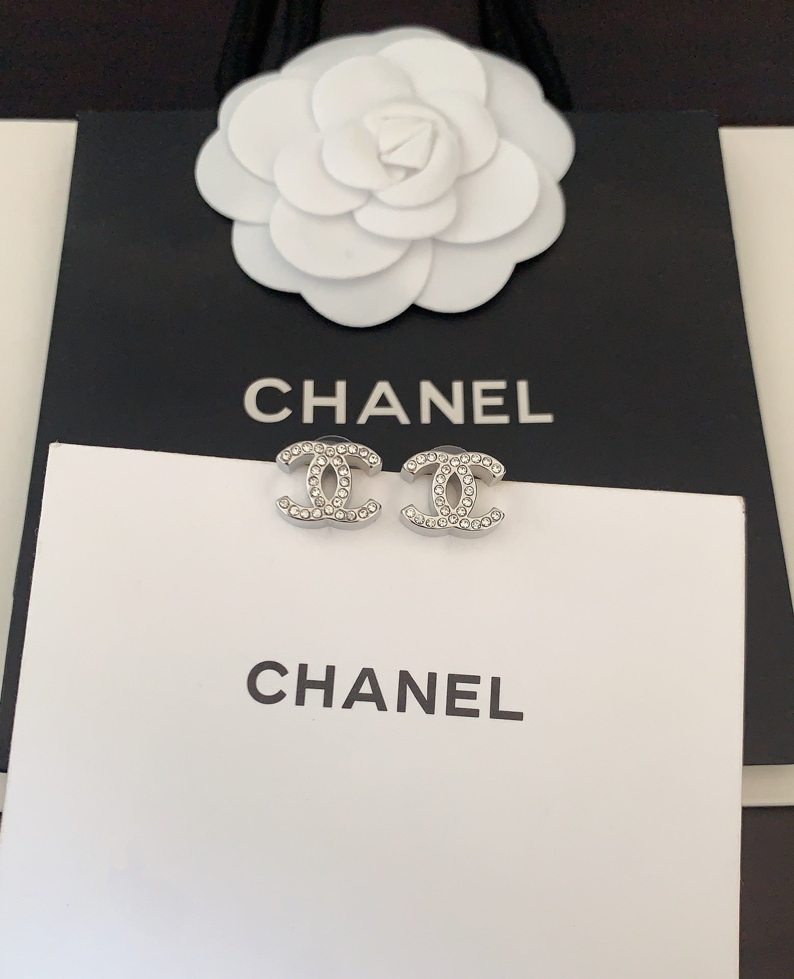 LuxluxHouse Best Quality Accessories Chanel